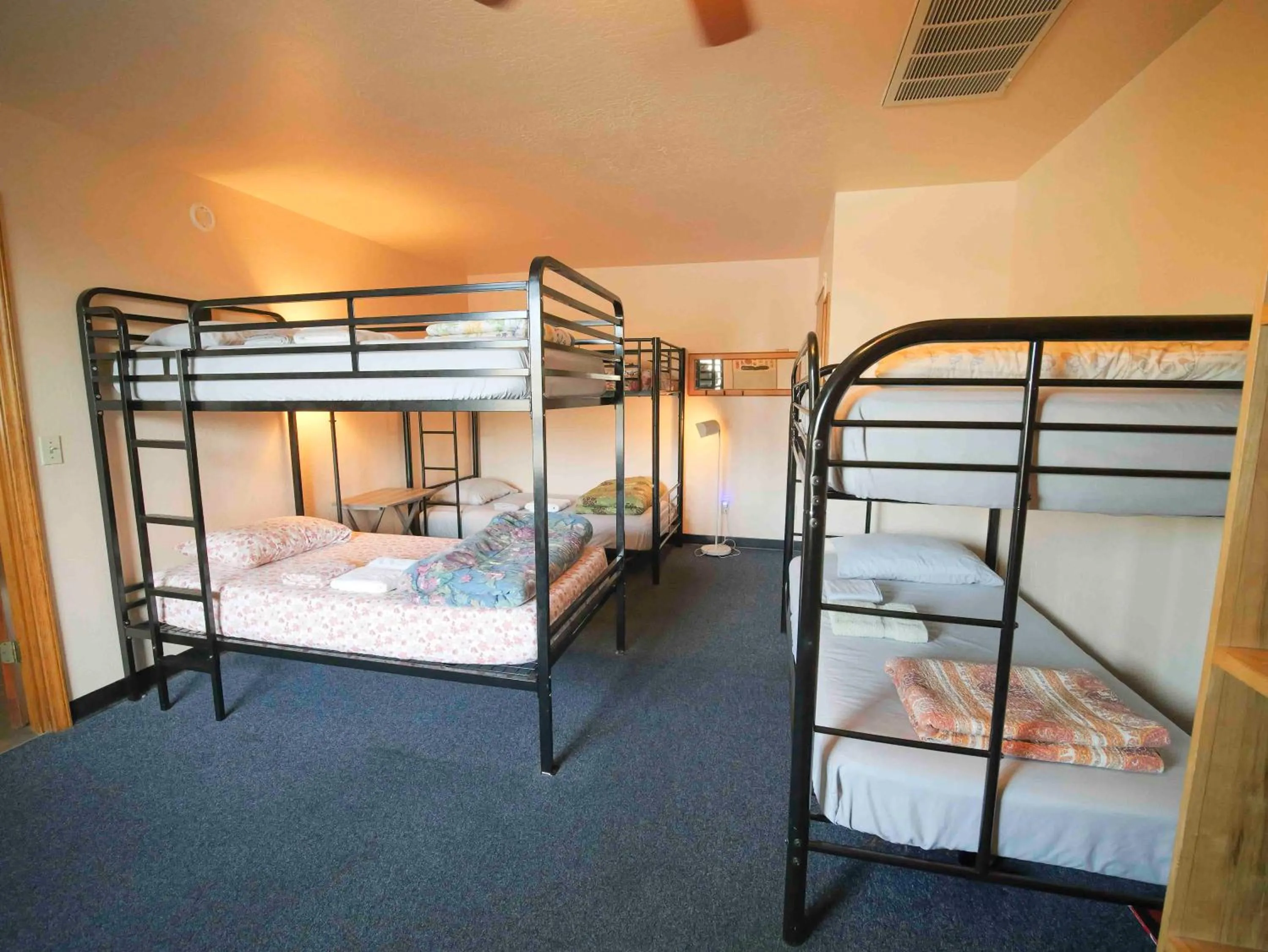 Bed in Ashland Commons Hostel