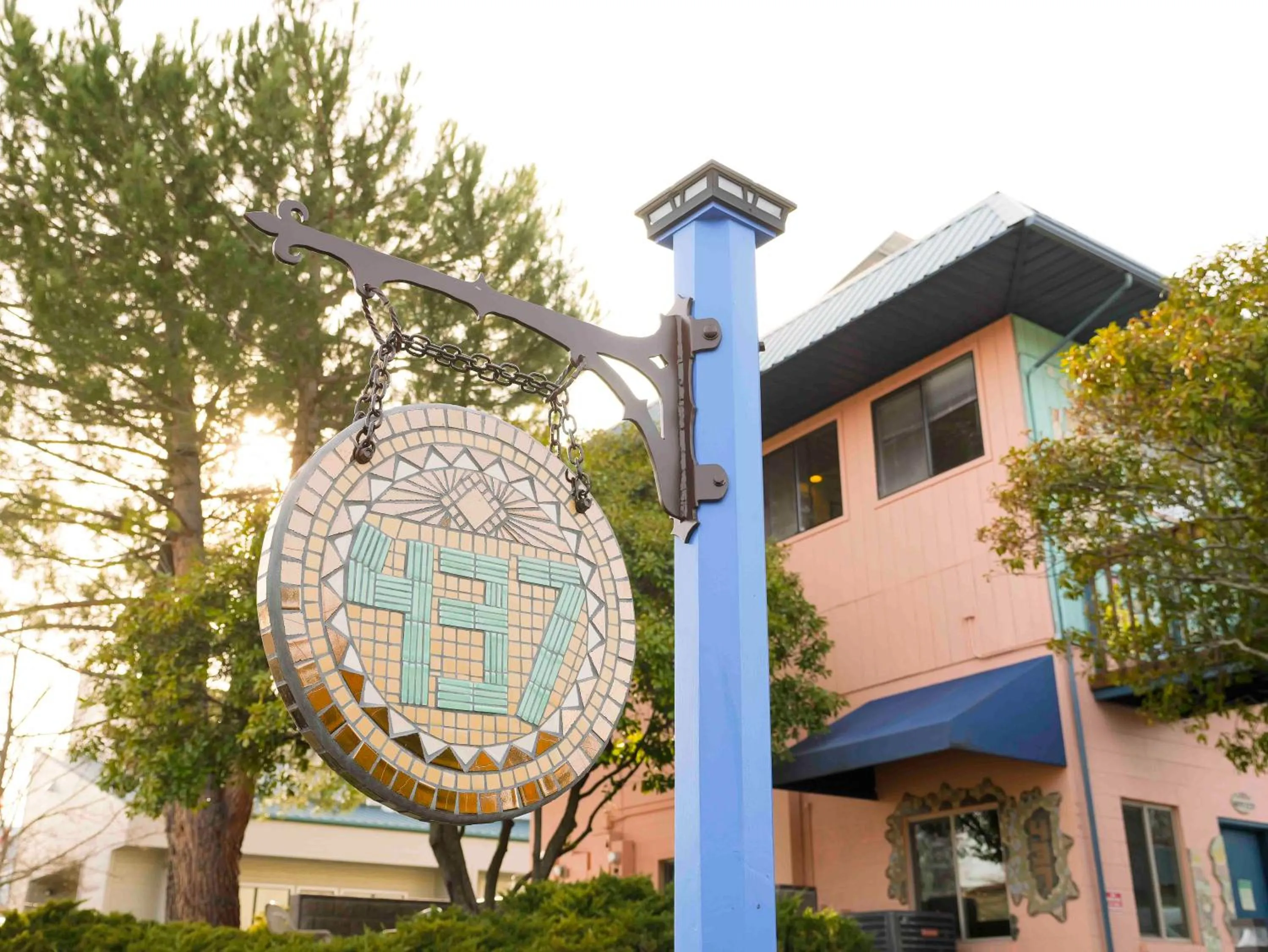 Ashland Commons Hostel