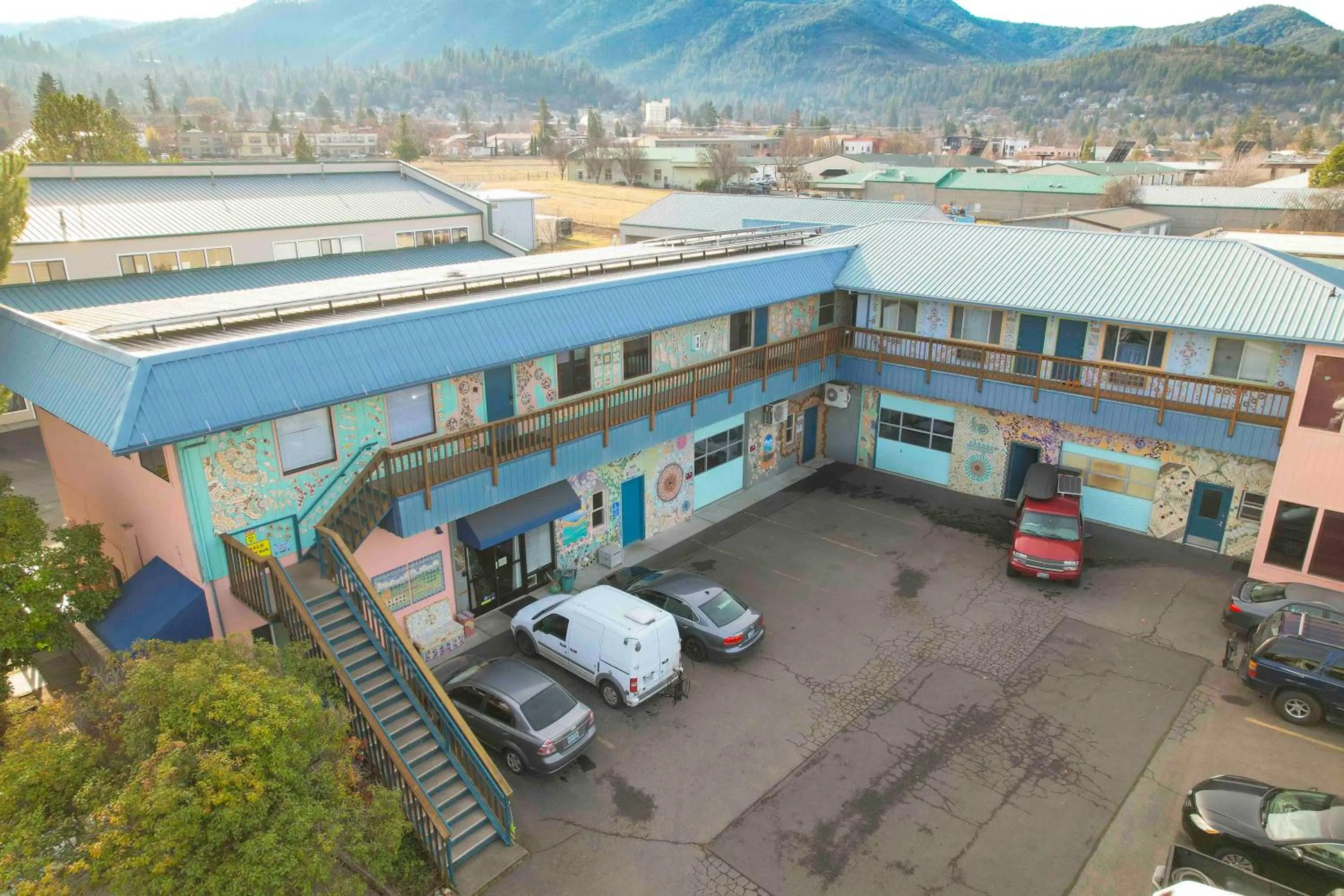 Ashland Commons Hostel