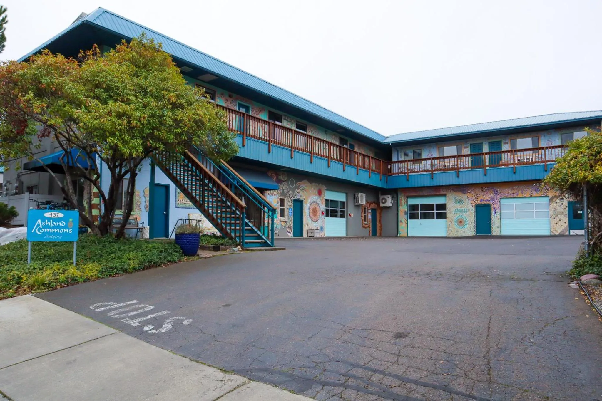 Property building in Ashland Commons Hostel