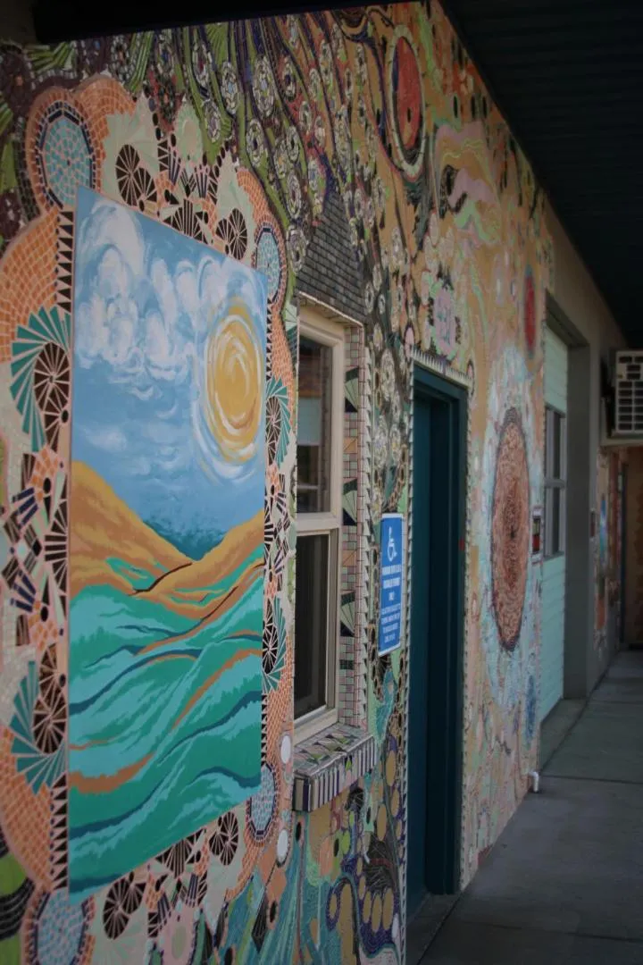 Property building in Ashland Commons Hostel