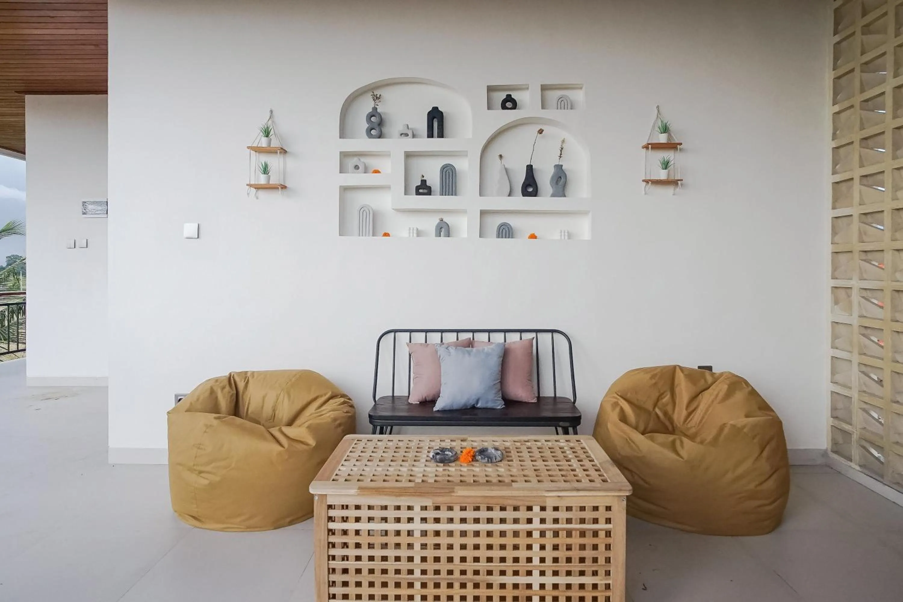 Seating area in Kerti Suite