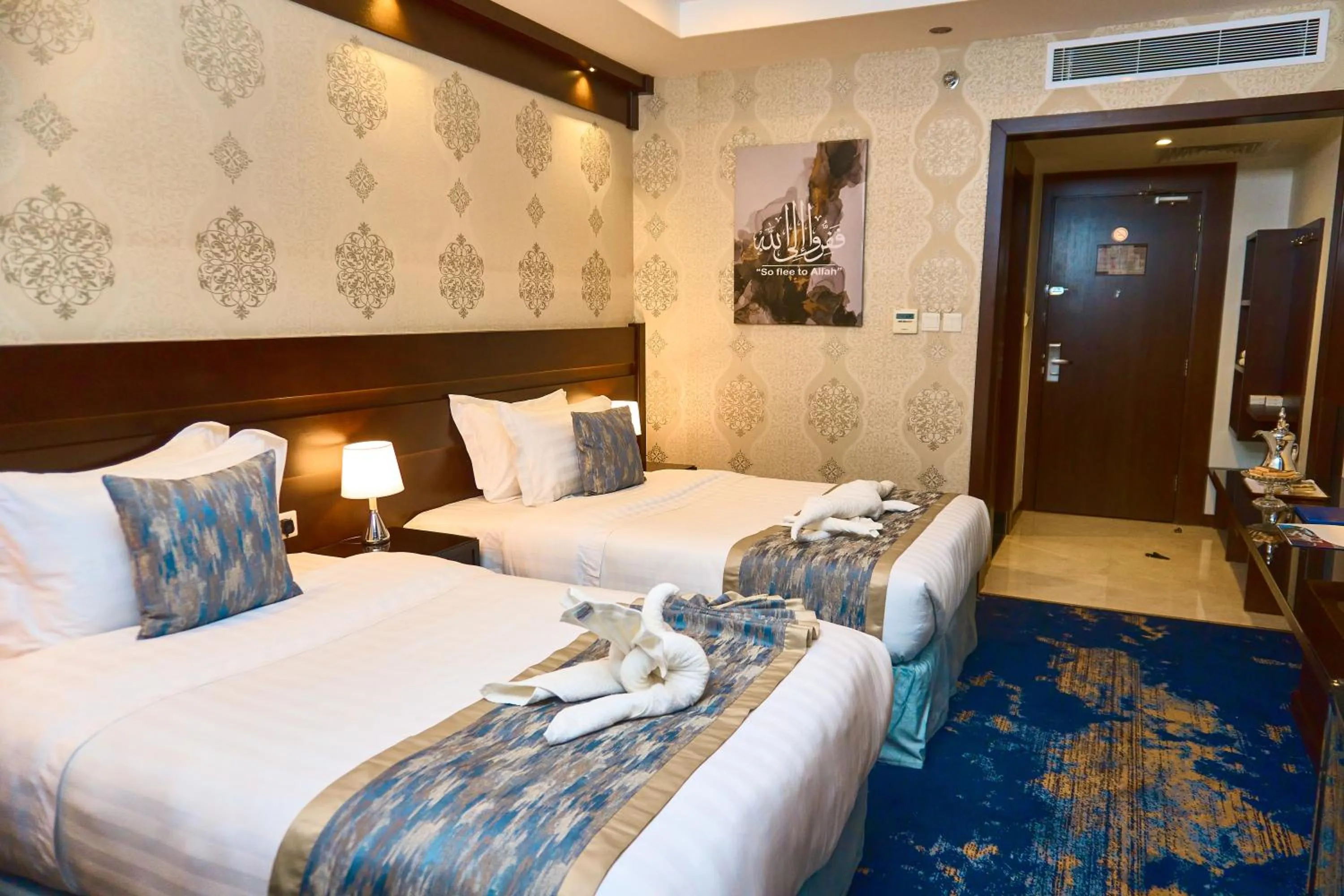 Bedroom, Bed in Selat Al Bait Hotel