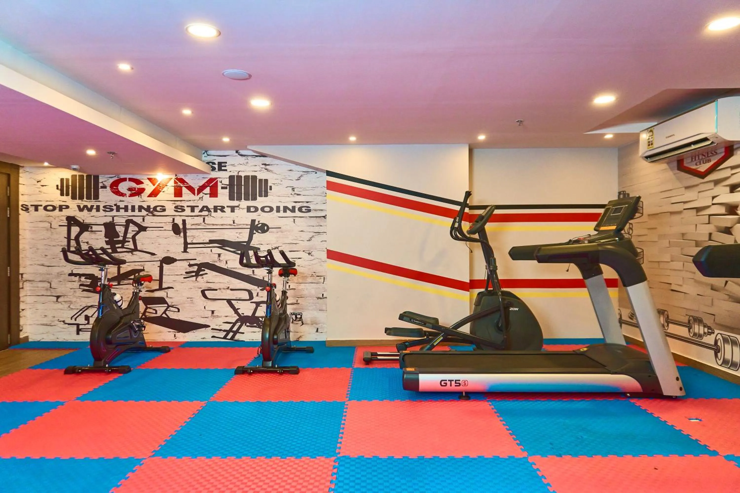 Fitness centre/facilities in Selat Al Bait Hotel