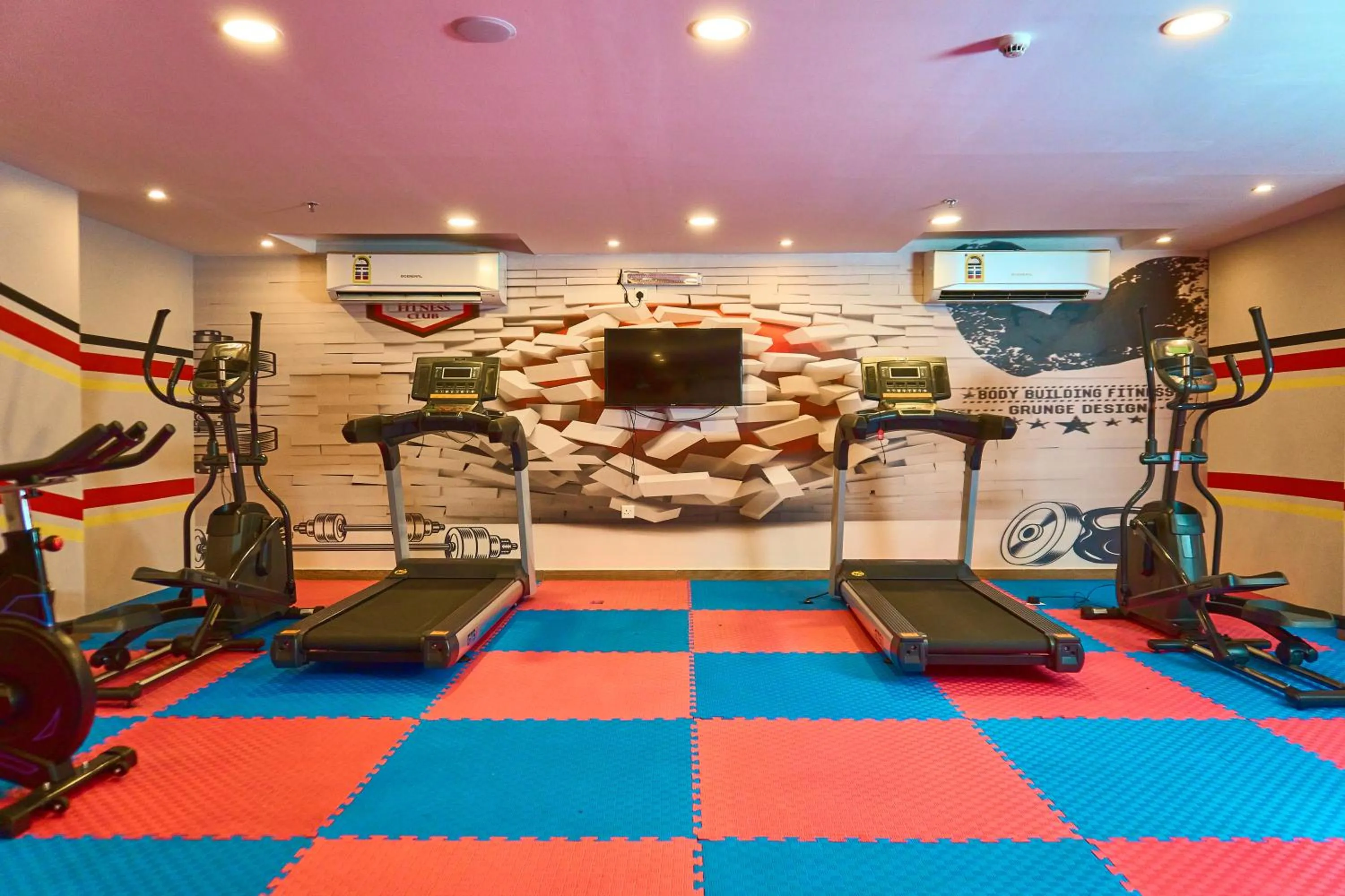 Fitness centre/facilities in Selat Al Bait Hotel