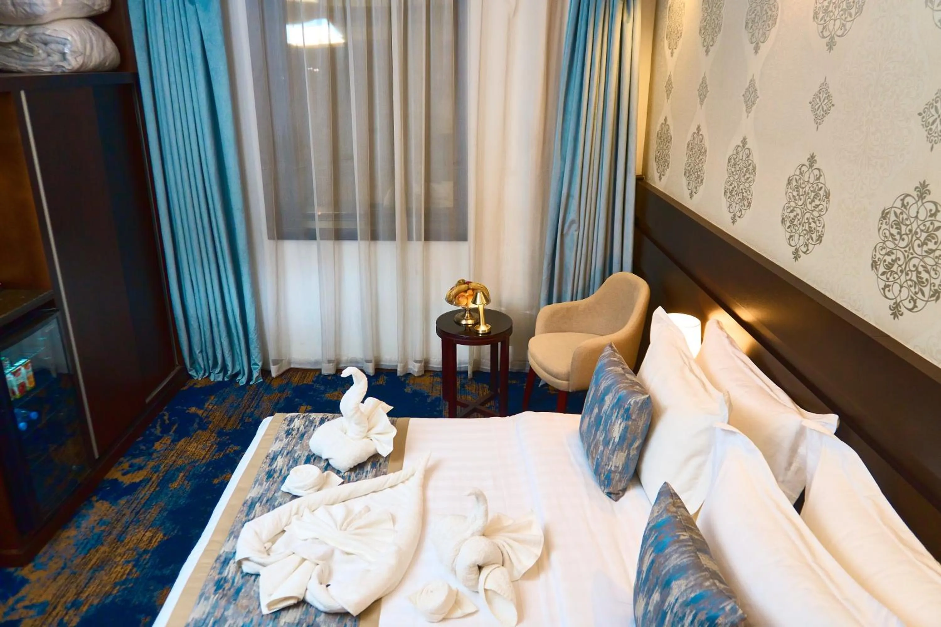 Photo of the whole room, Bed in Selat Al Bait Hotel