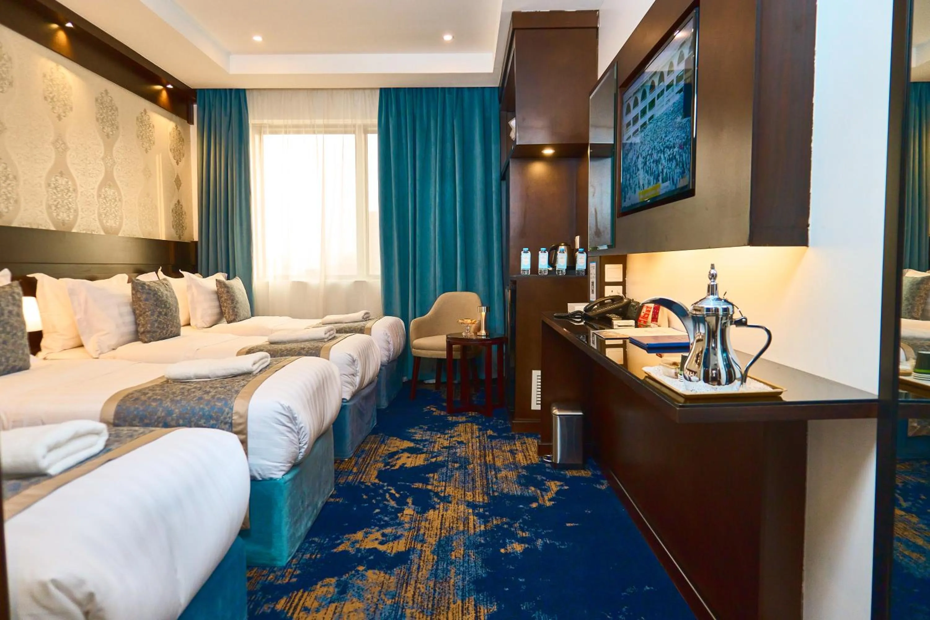 Bed in Selat Al Bait Hotel