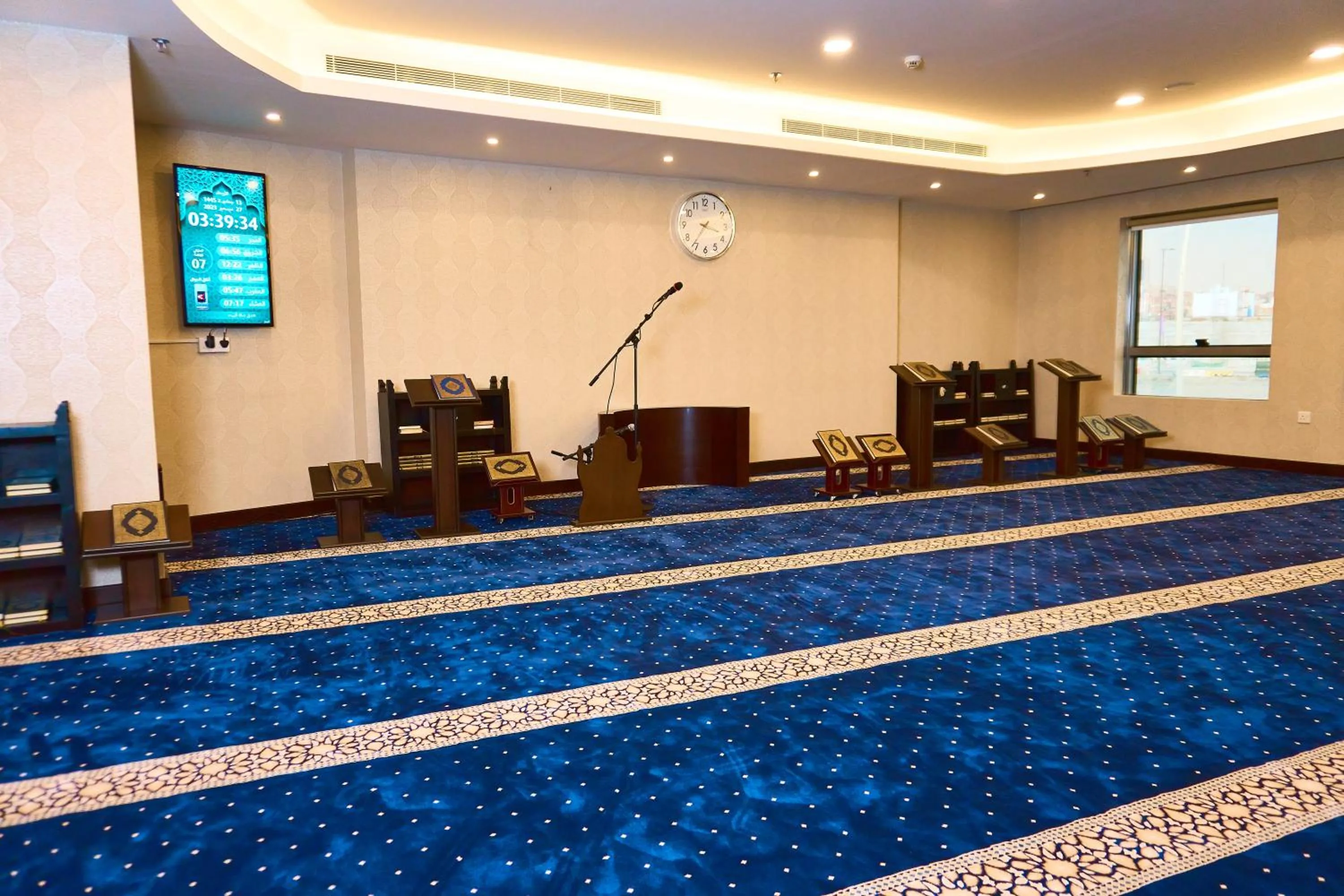 Meeting/conference room in Selat Al Bait Hotel