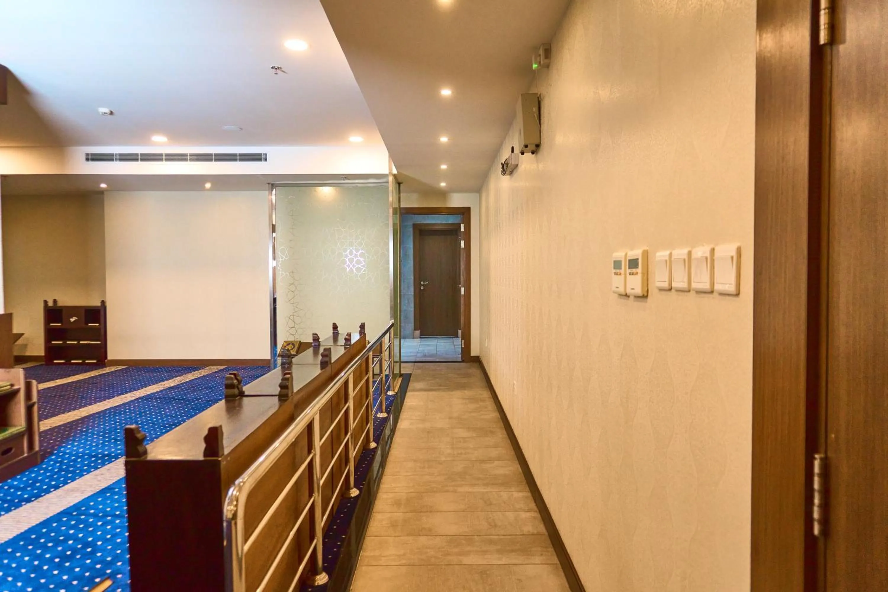 Meeting/conference room in Selat Al Bait Hotel