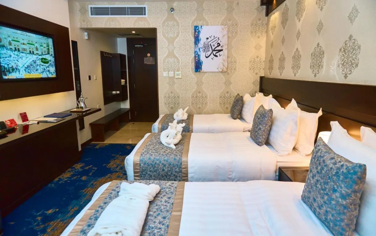 Bed in Selat Al Bait Hotel