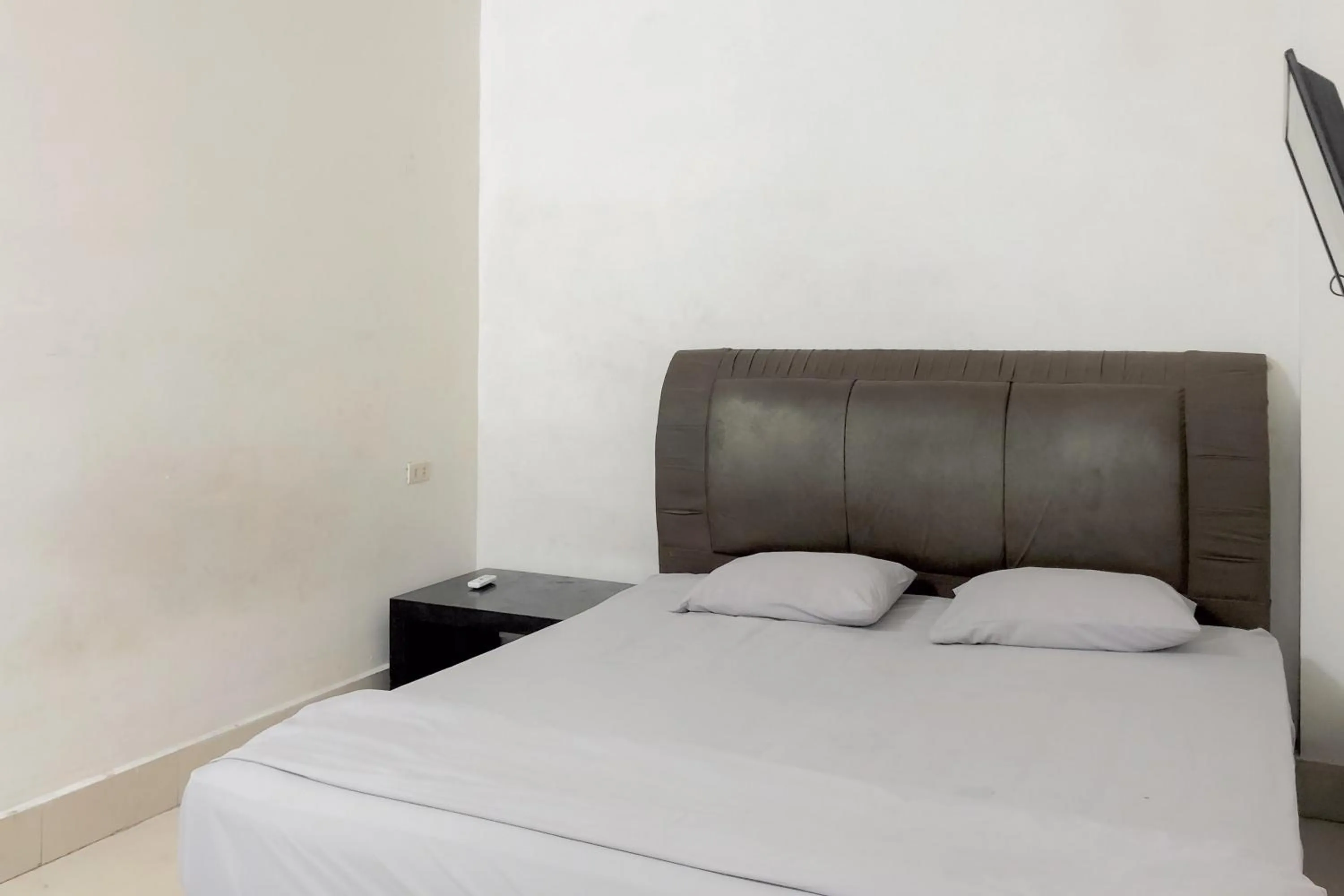 Bedroom, Bed in Hotel Mulia Tiza Binjai RedPartner