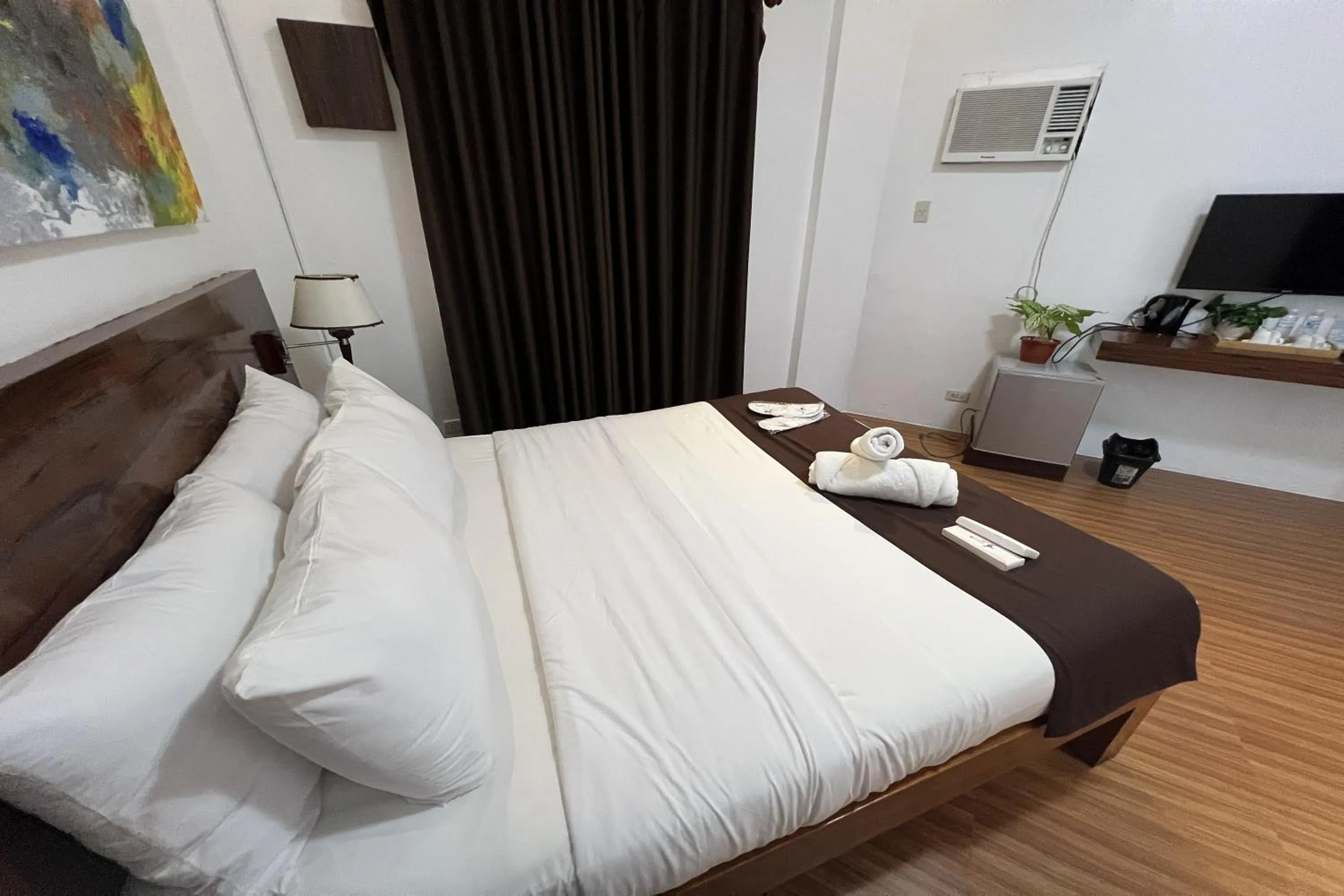 Bedroom, Bed in Funtasea Hotel and Beach Resort