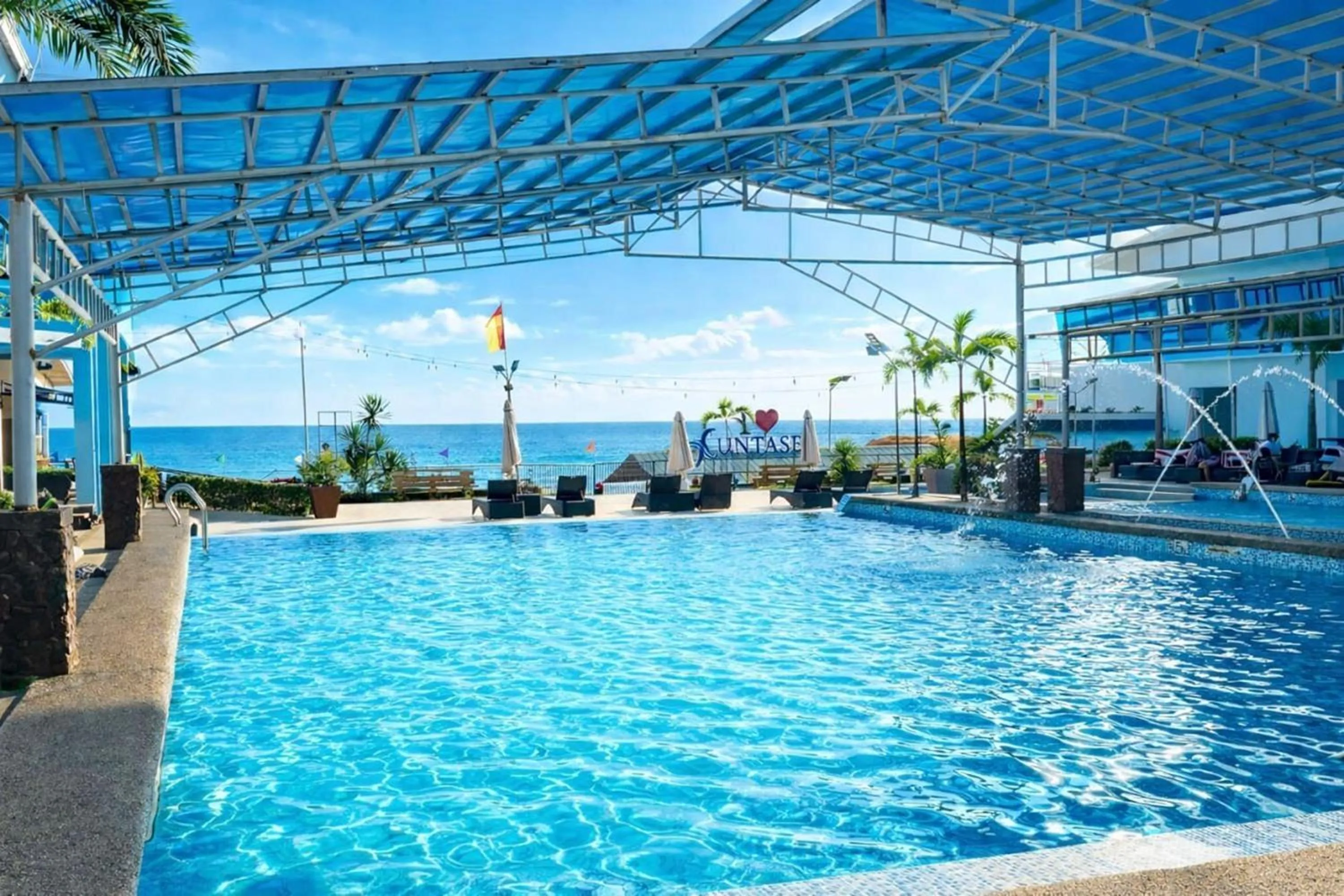 Pool view in Funtasea Hotel and Beach Resort