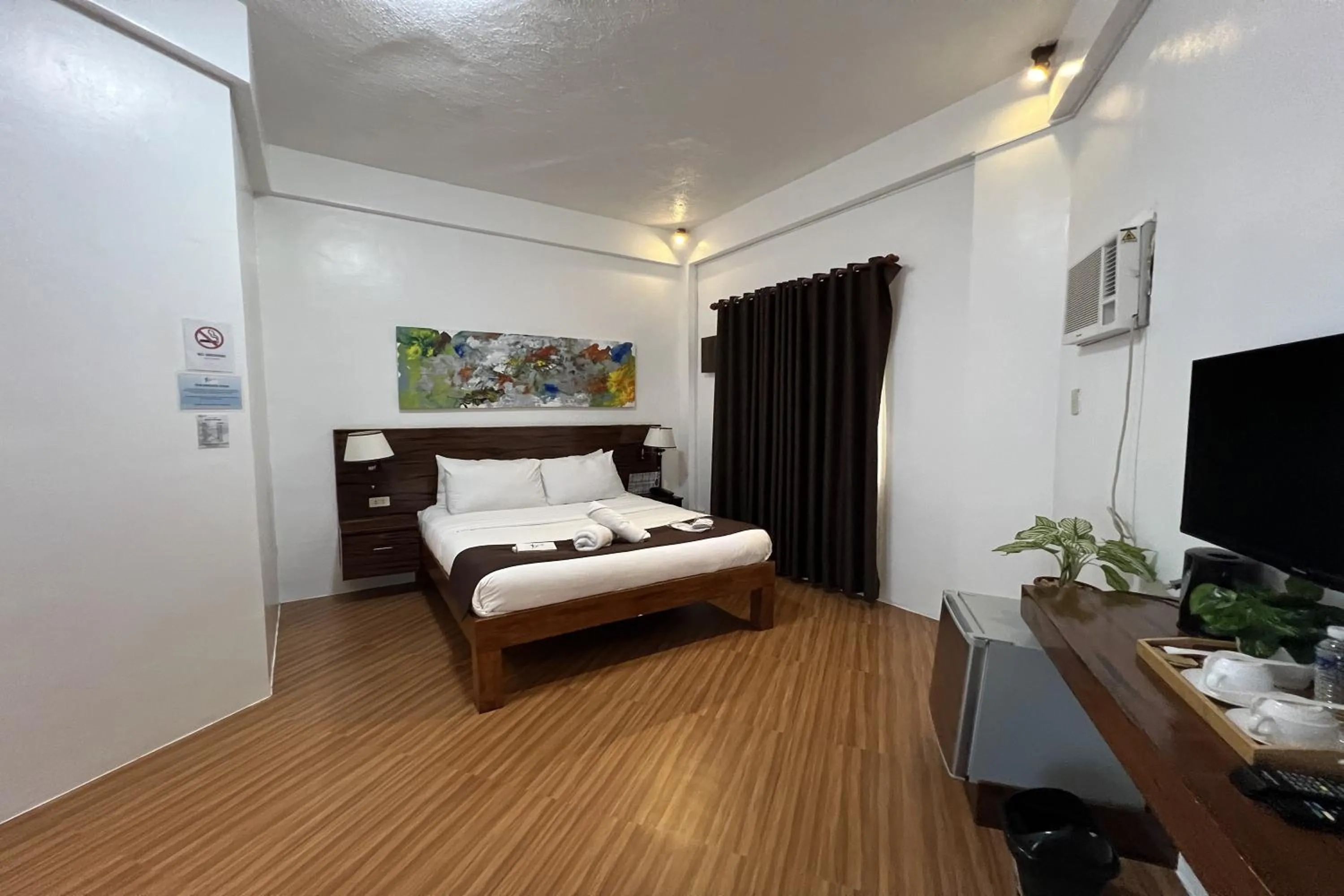 Bedroom, Bed in Funtasea Hotel and Beach Resort