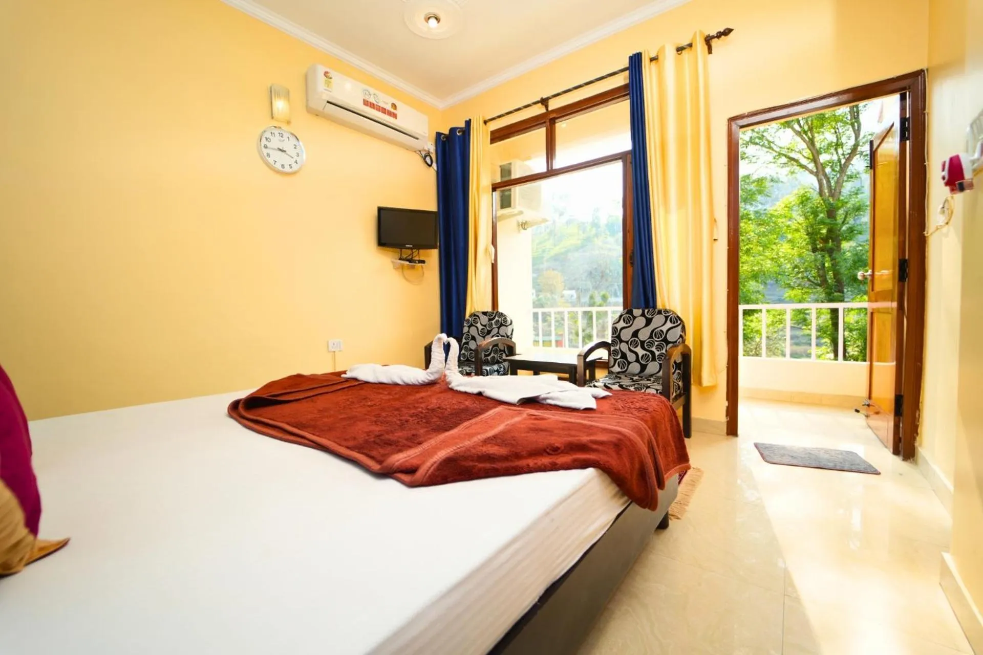 Shivalik River Retreat