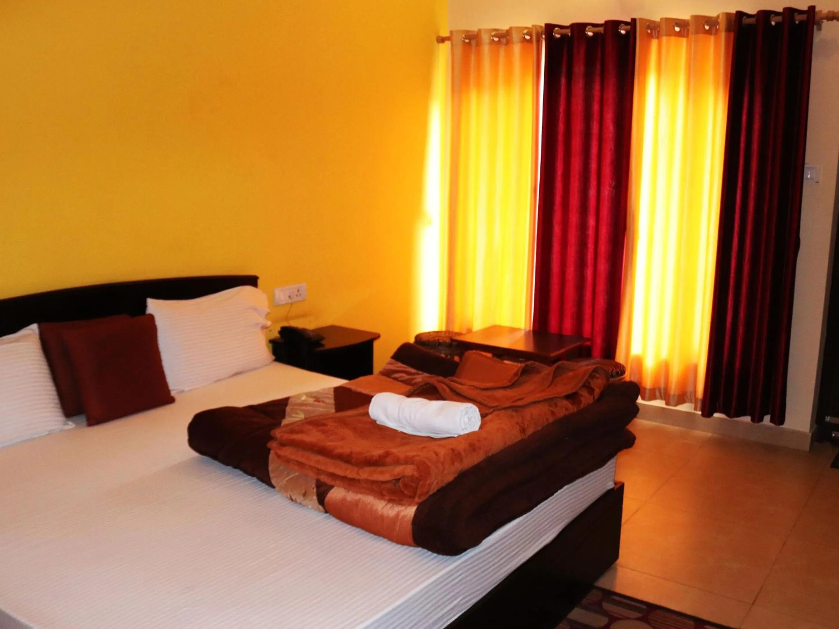 Bedroom in Shivalik River Retreat