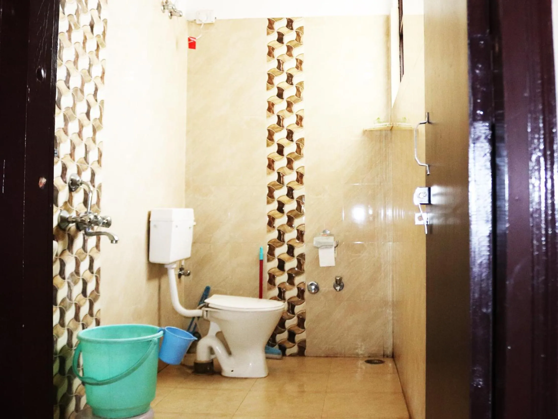 Bathroom in Shivalik River Retreat