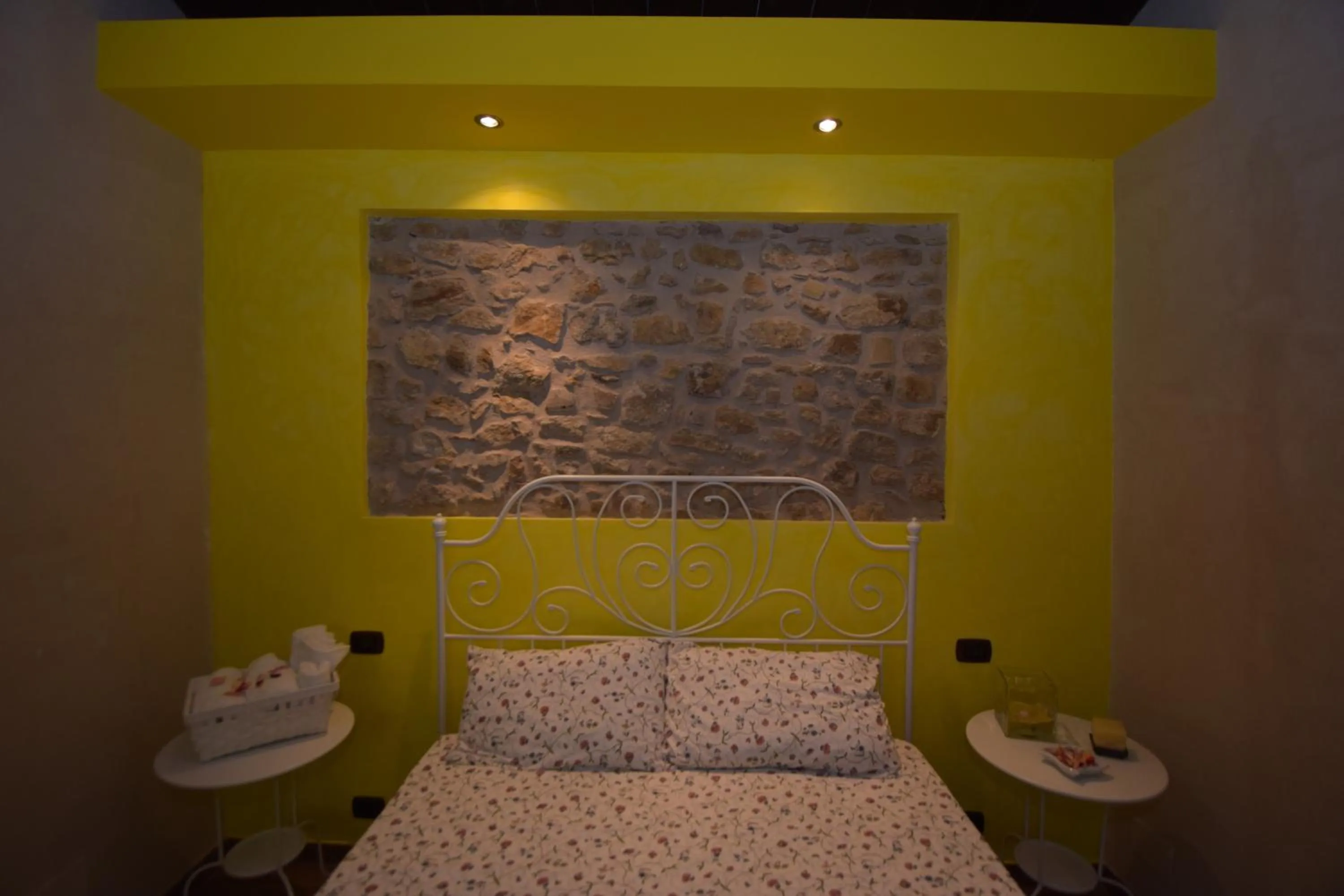 Photo of the whole room, Bed in Antichi Quartieri
