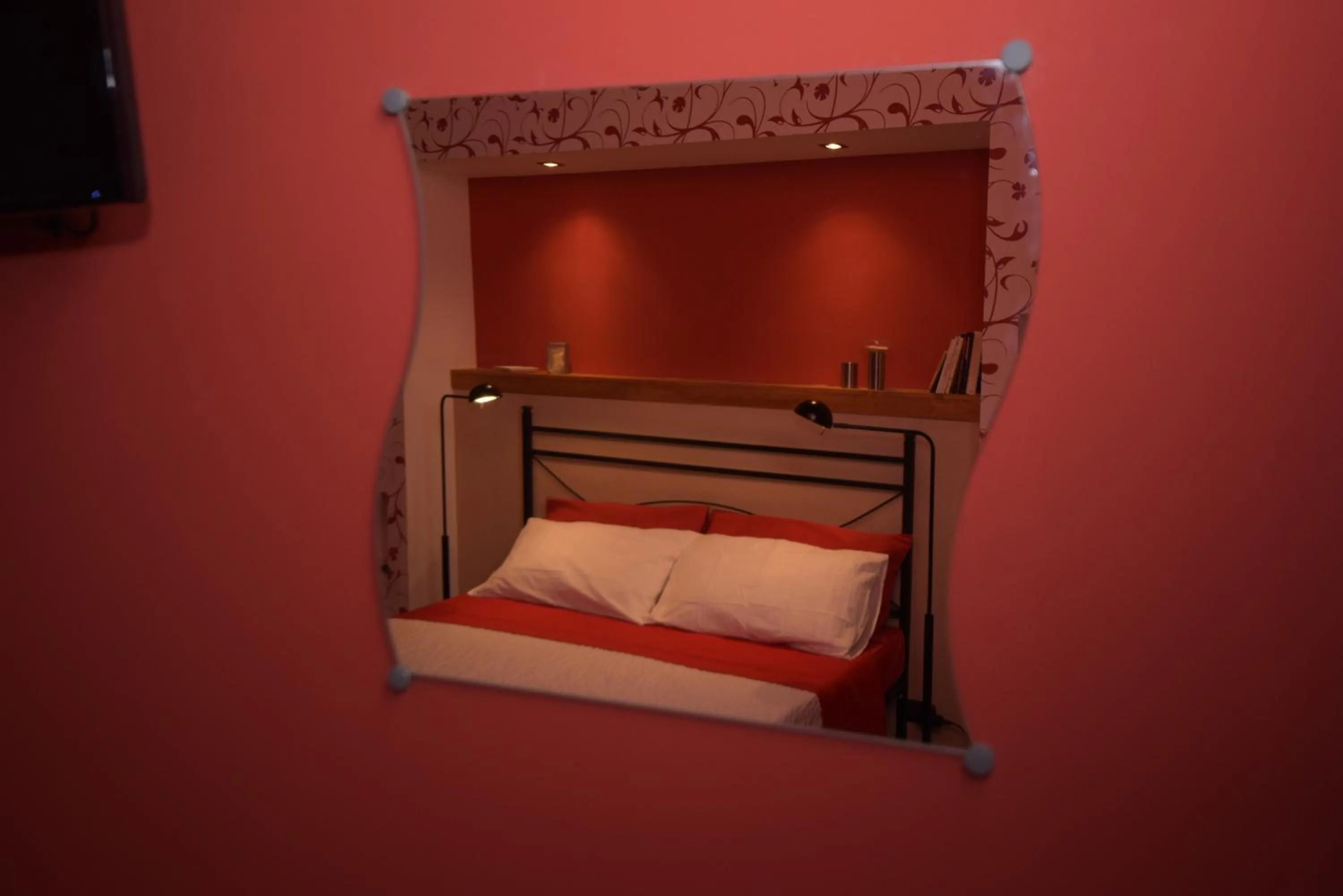 Decorative detail, Bed in Antichi Quartieri