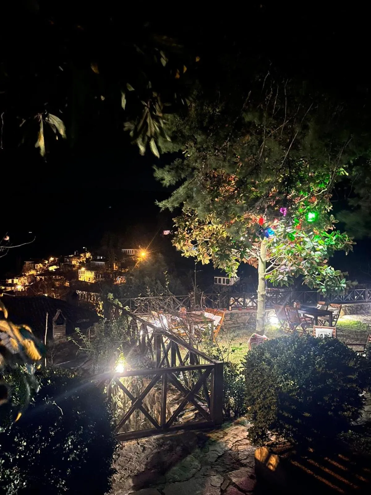 Restaurant/places to eat in Adissa Butik Otel