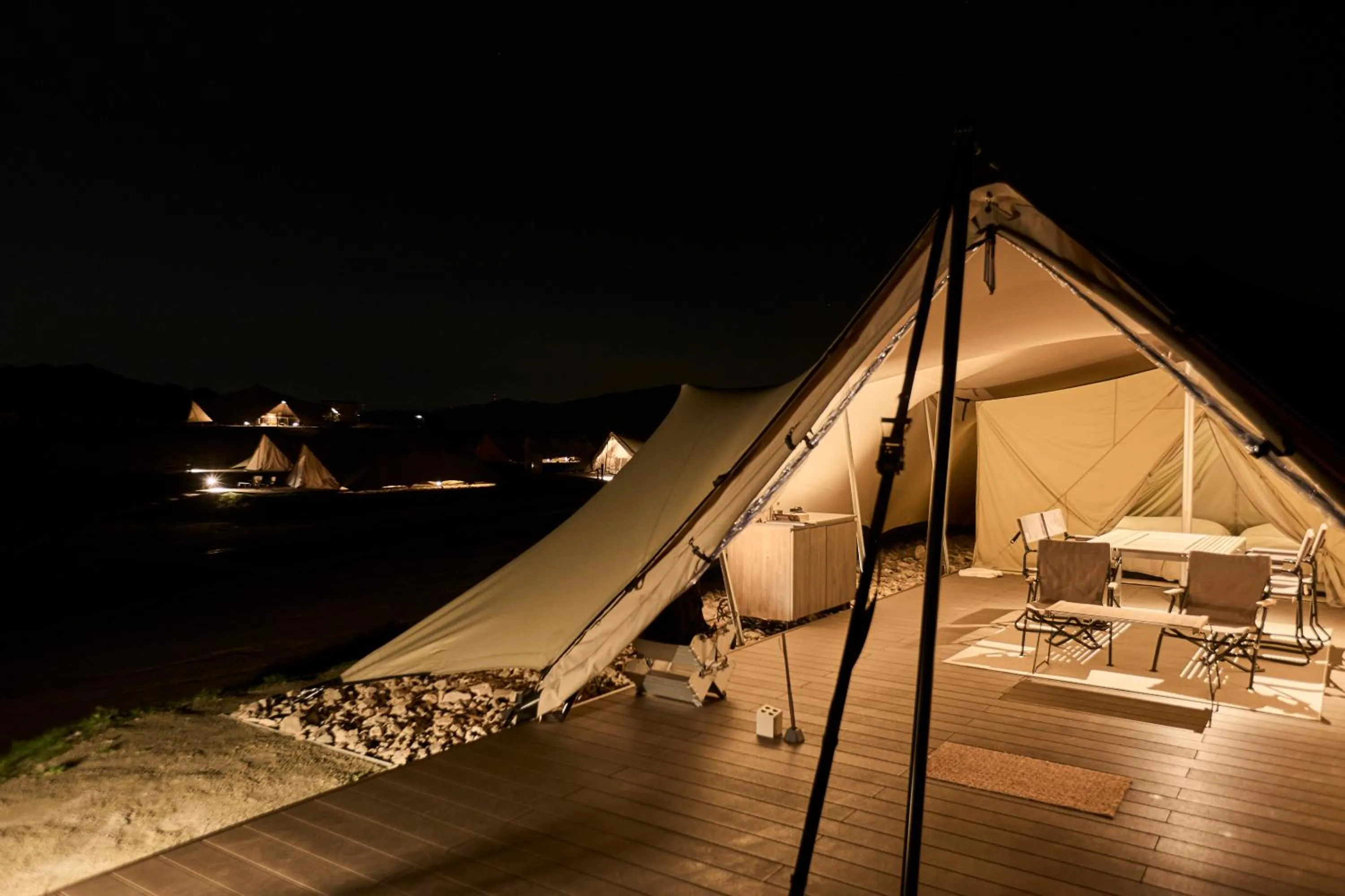 Photo of the whole room in Snow Peak YAKEI SUITE ABURAYAMA FUKUOKA