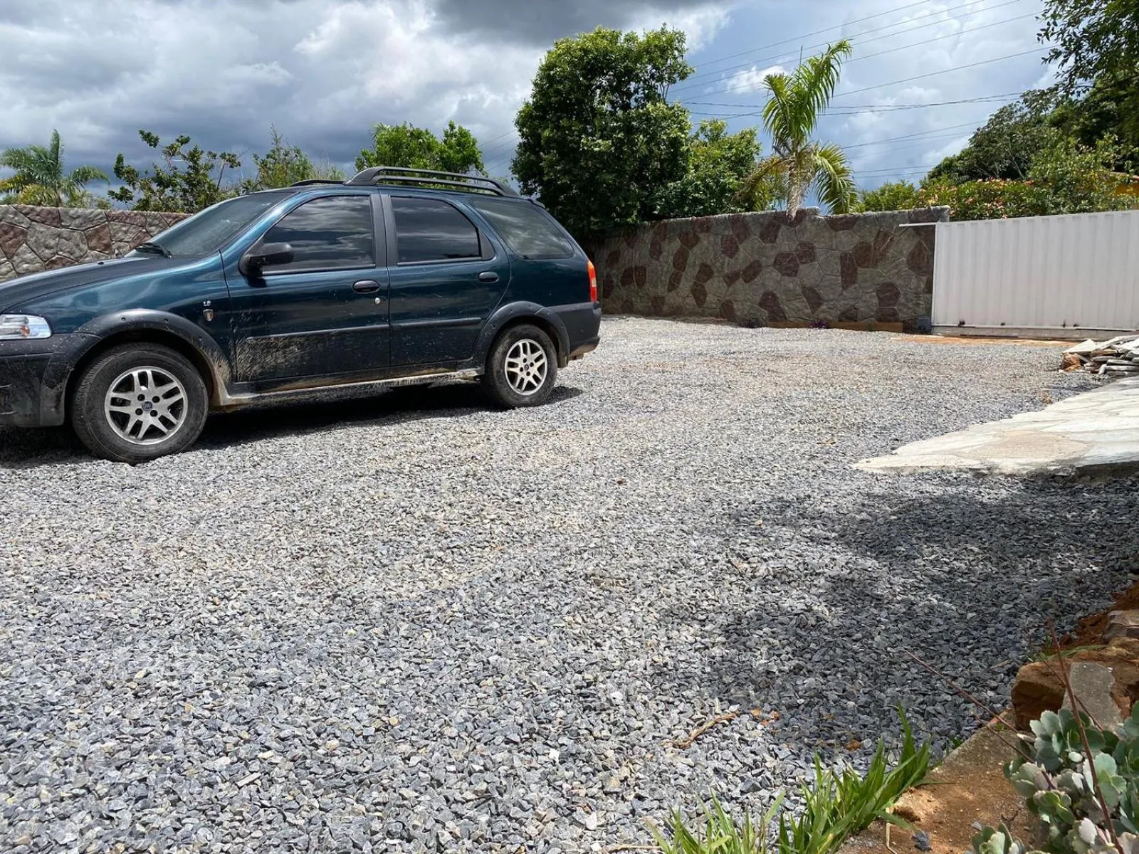 Parking in Pousada Rubbi Violeta