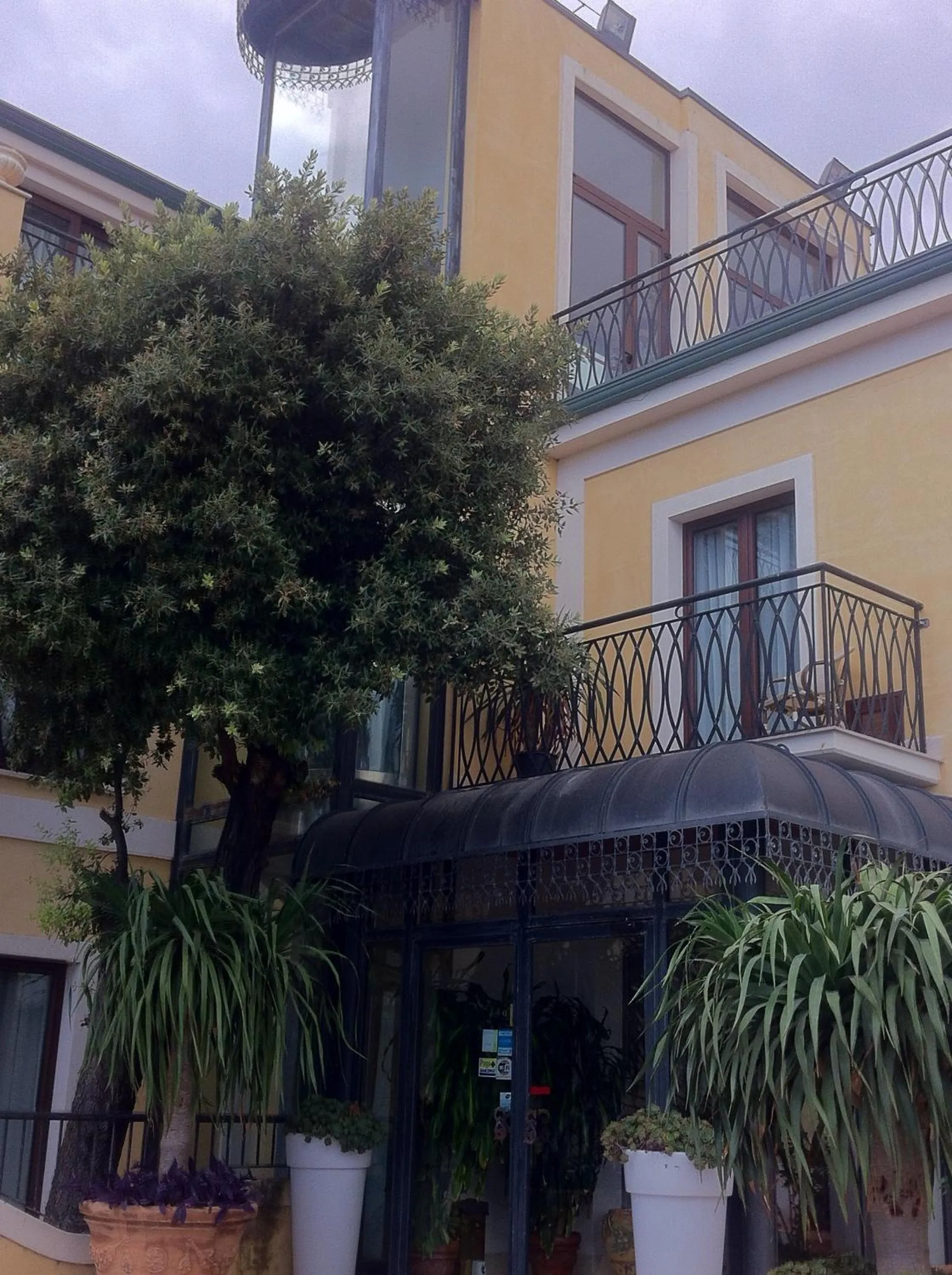 Facade/entrance in Hotel Palace 4S