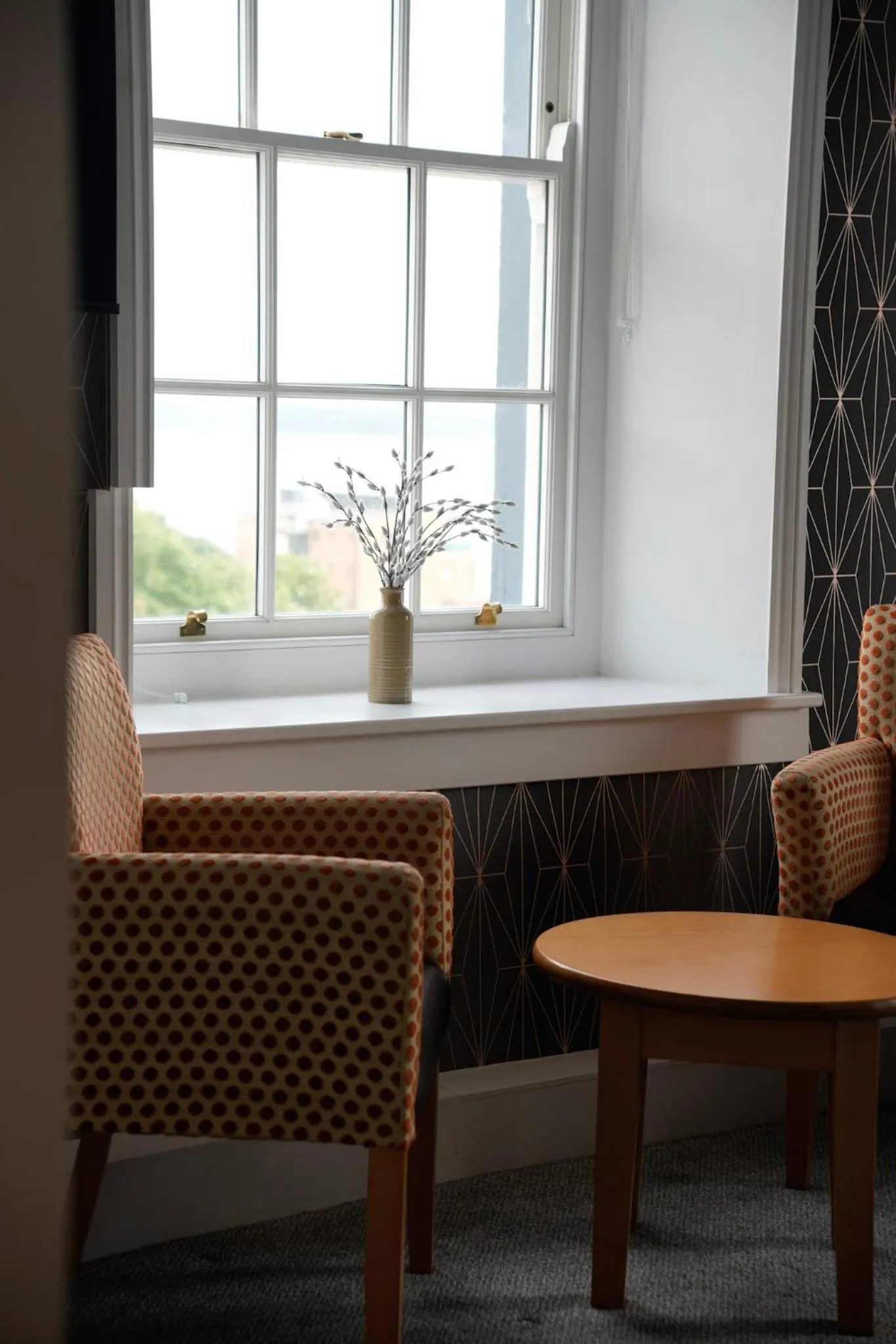 THE LORD NELSON HOTEL