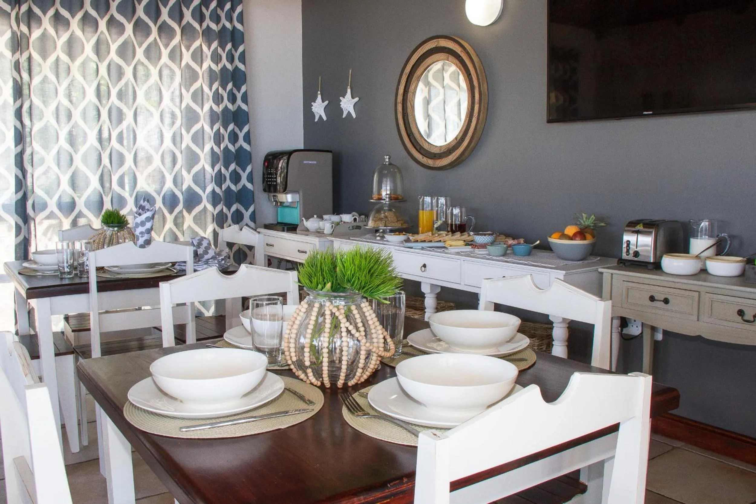 Restaurant/places to eat in Little Rock Guesthouse