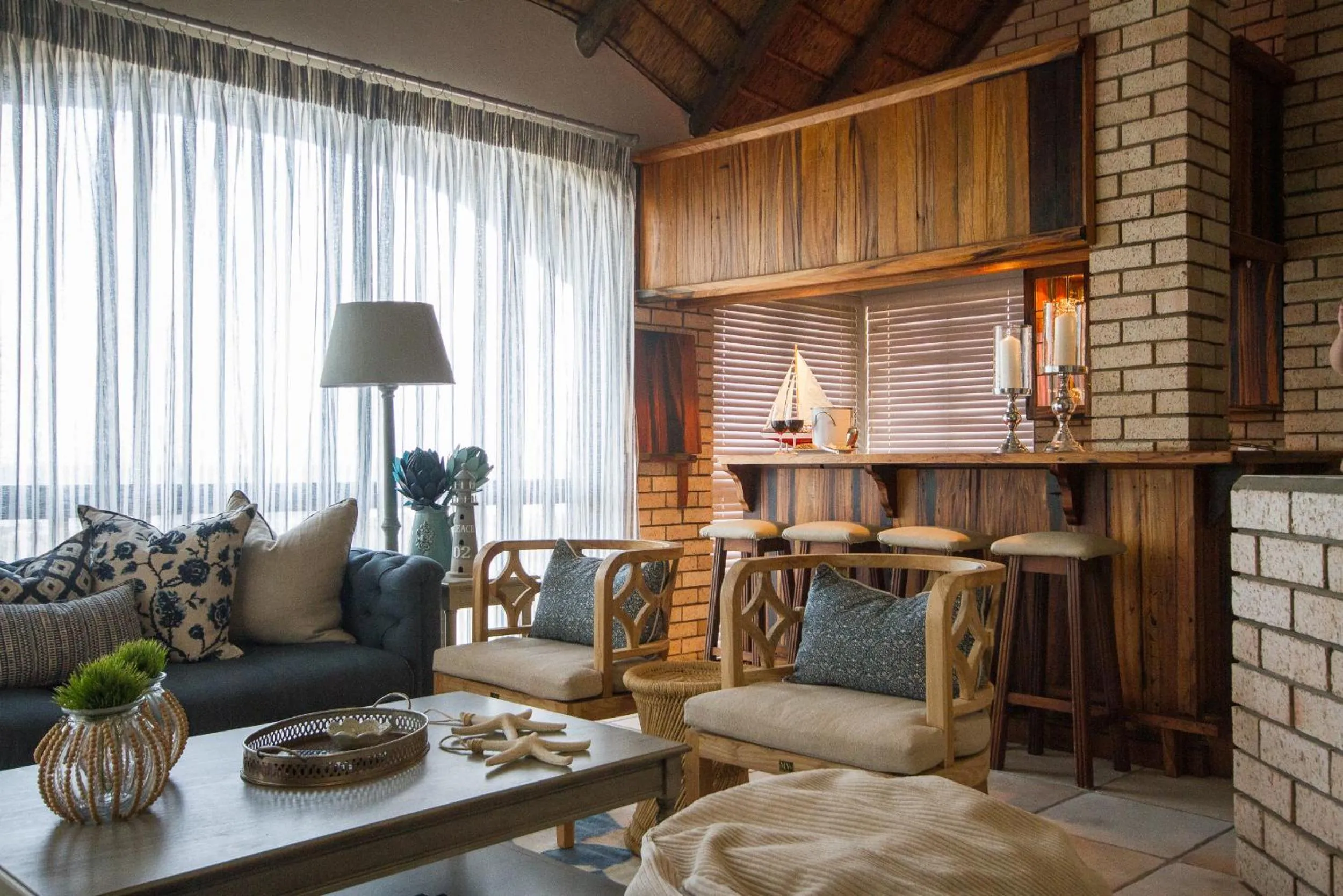 Lounge or bar in Little Rock Guesthouse