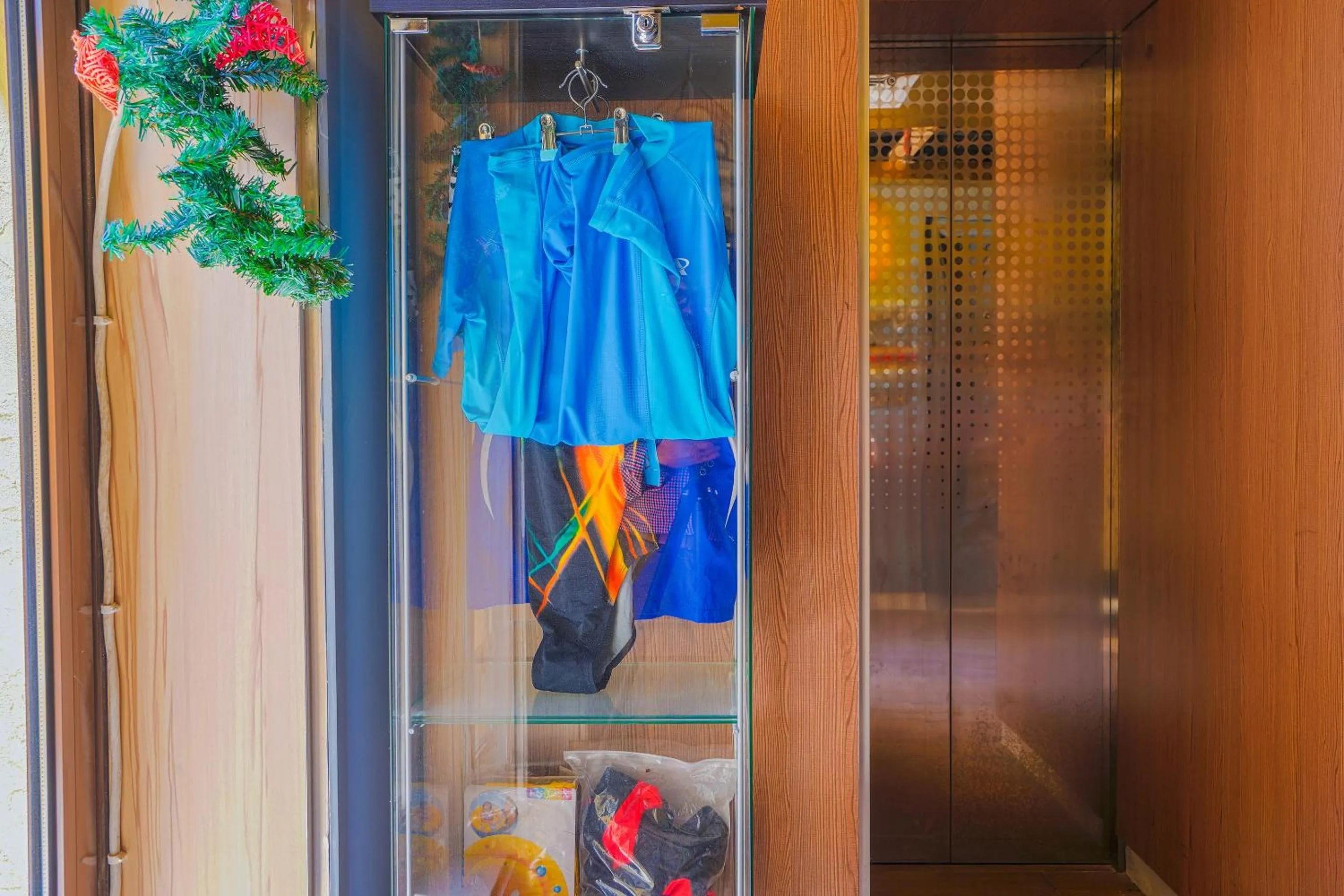 Swimming pool in Palette Royal Reflections Hotel and Spa Dubai