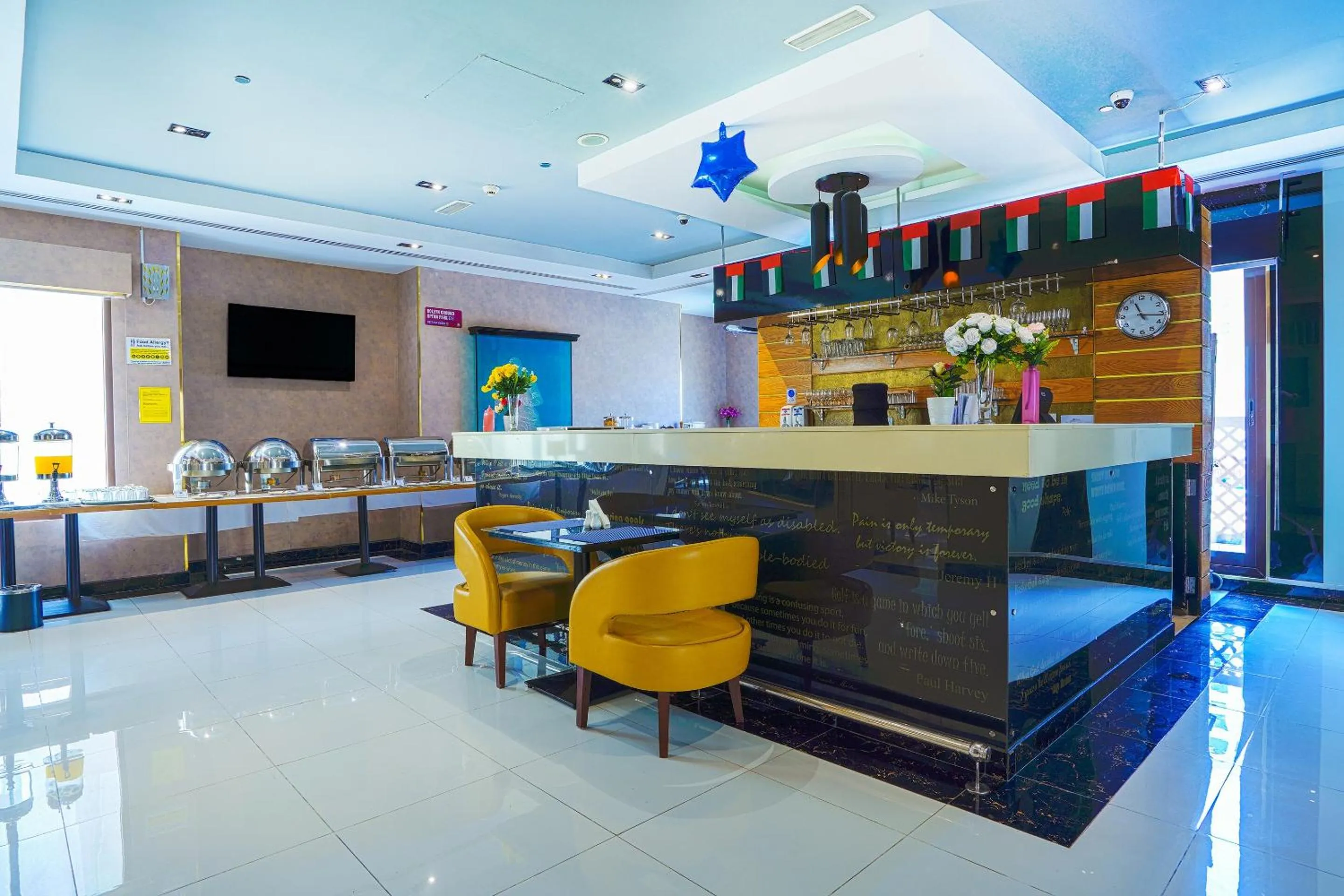 Restaurant/places to eat in Palette Royal Reflections Hotel and Spa Dubai