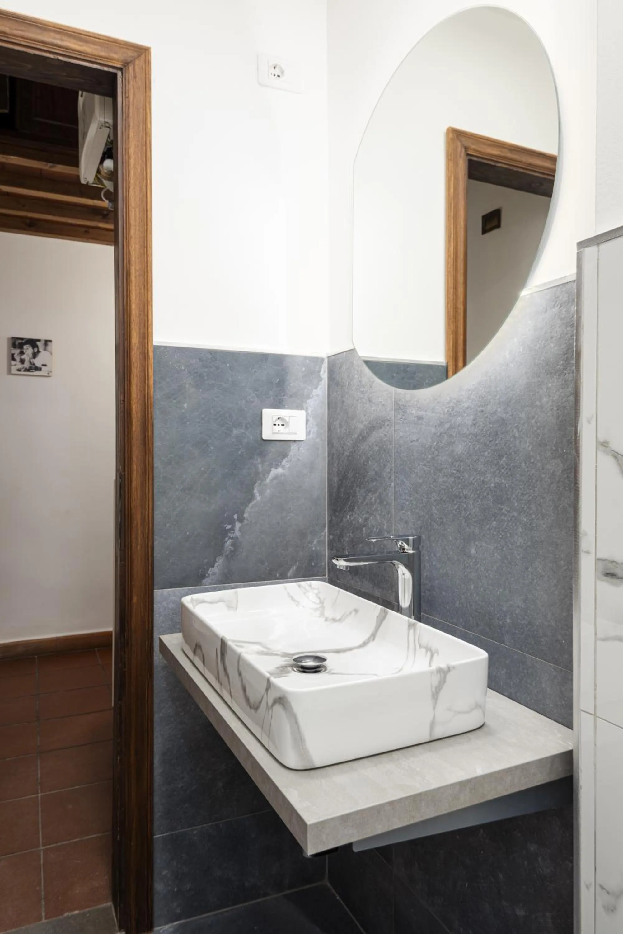 Bathroom in Strange Uncle B&B