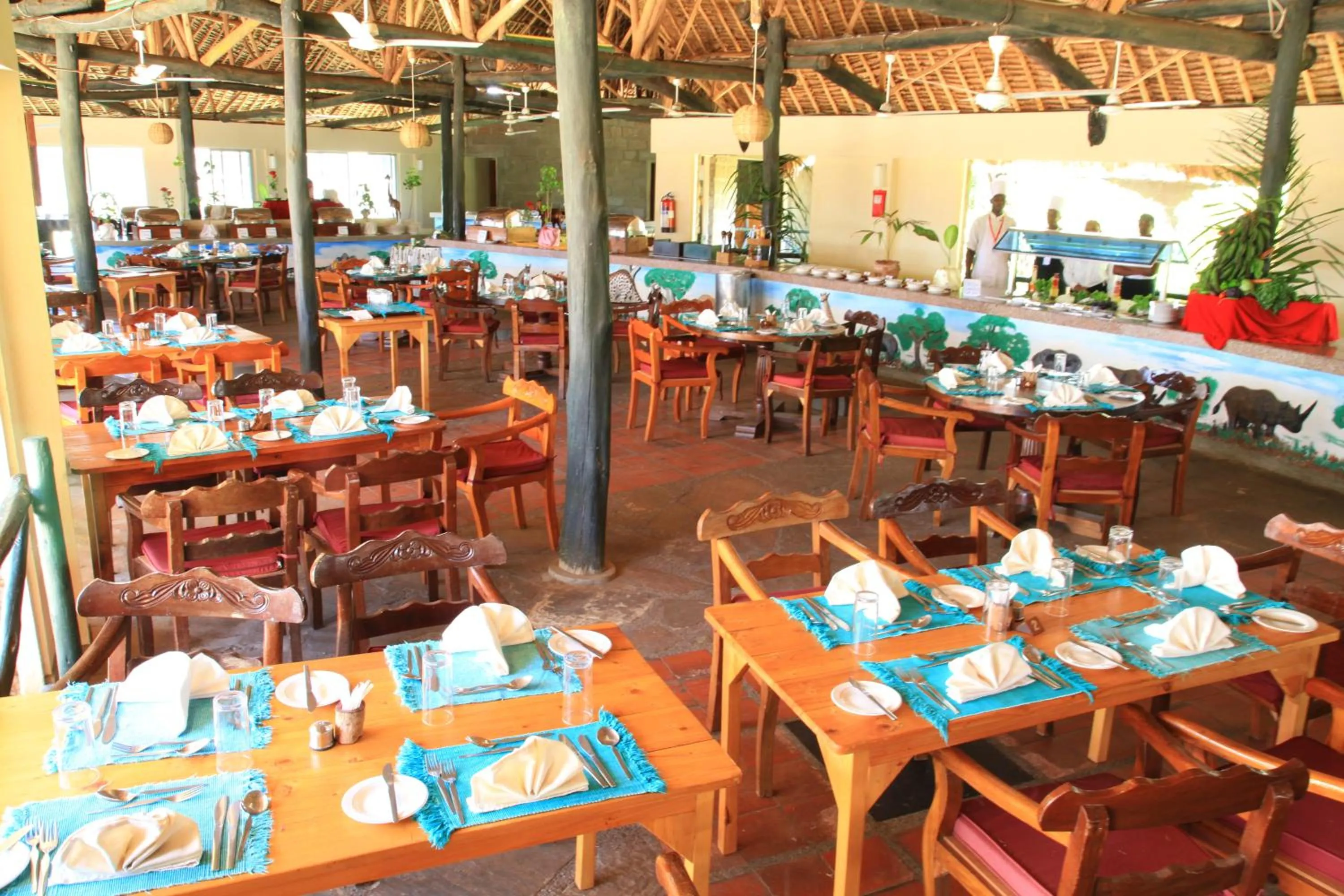 Restaurant/Places to Eat in Voi Wildlife Lodge