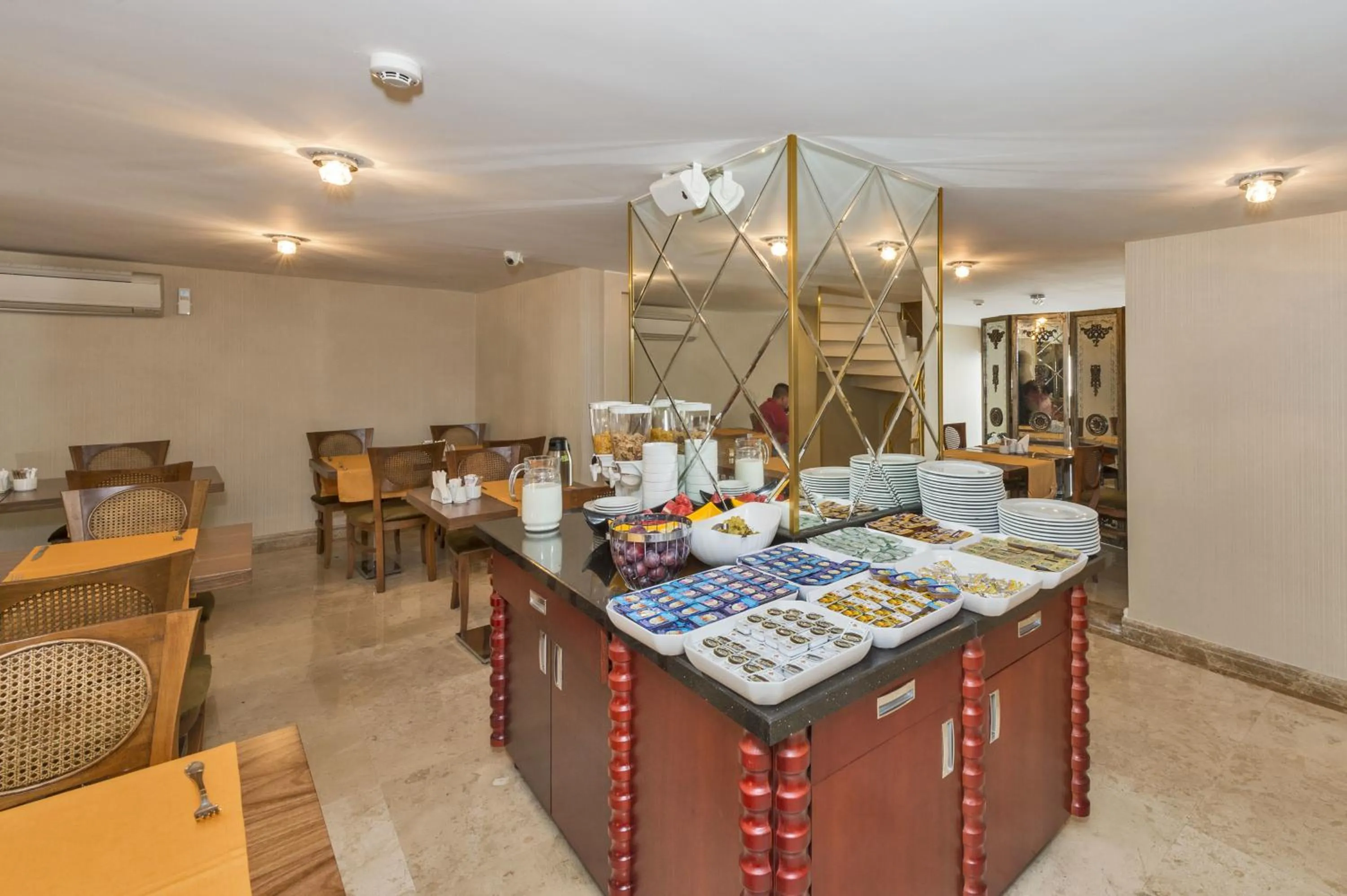 Restaurant/places to eat in Escardın hotel