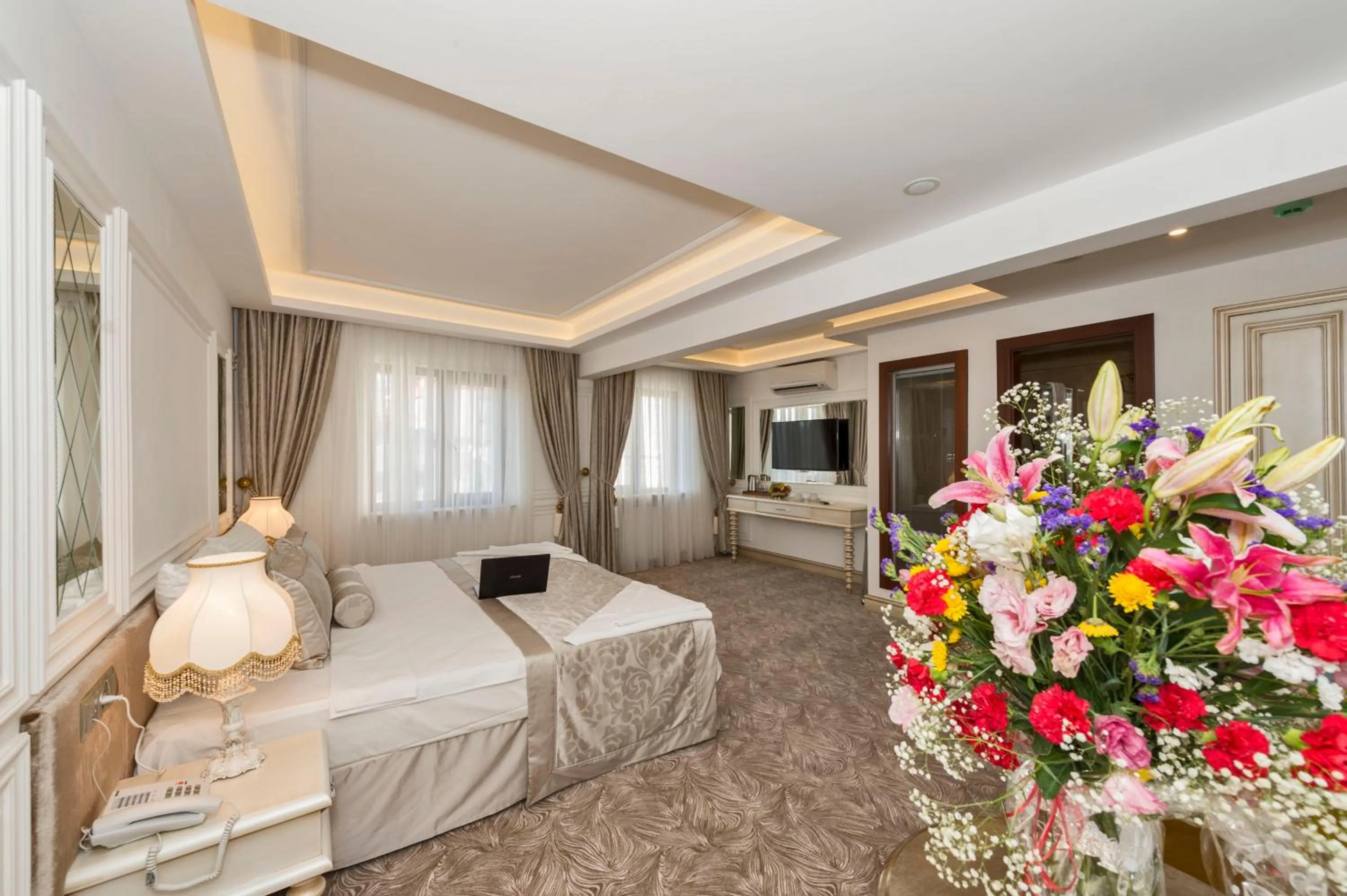 Bedroom, Bed in Escardın hotel