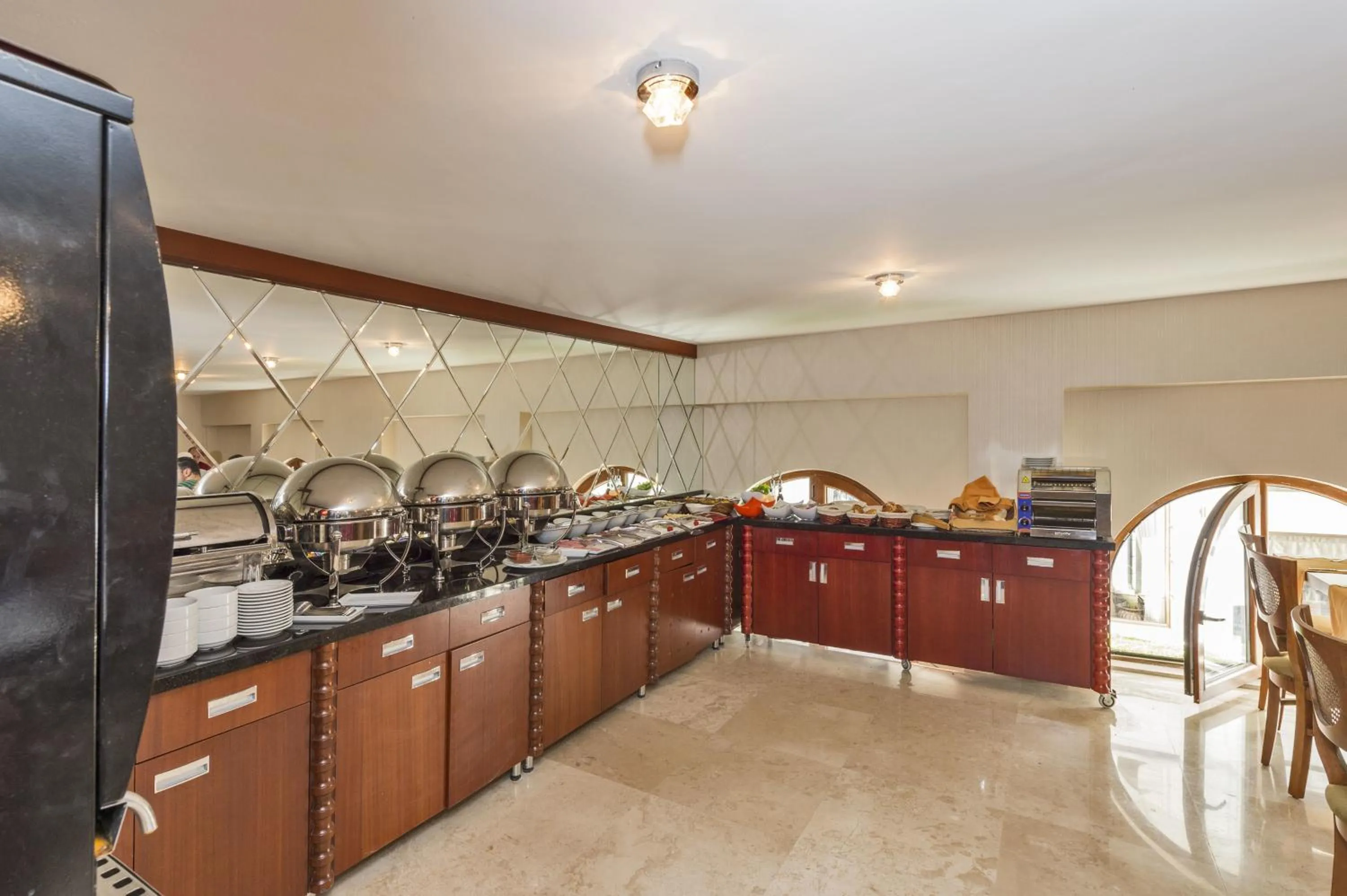 Restaurant/places to eat in Escardın hotel