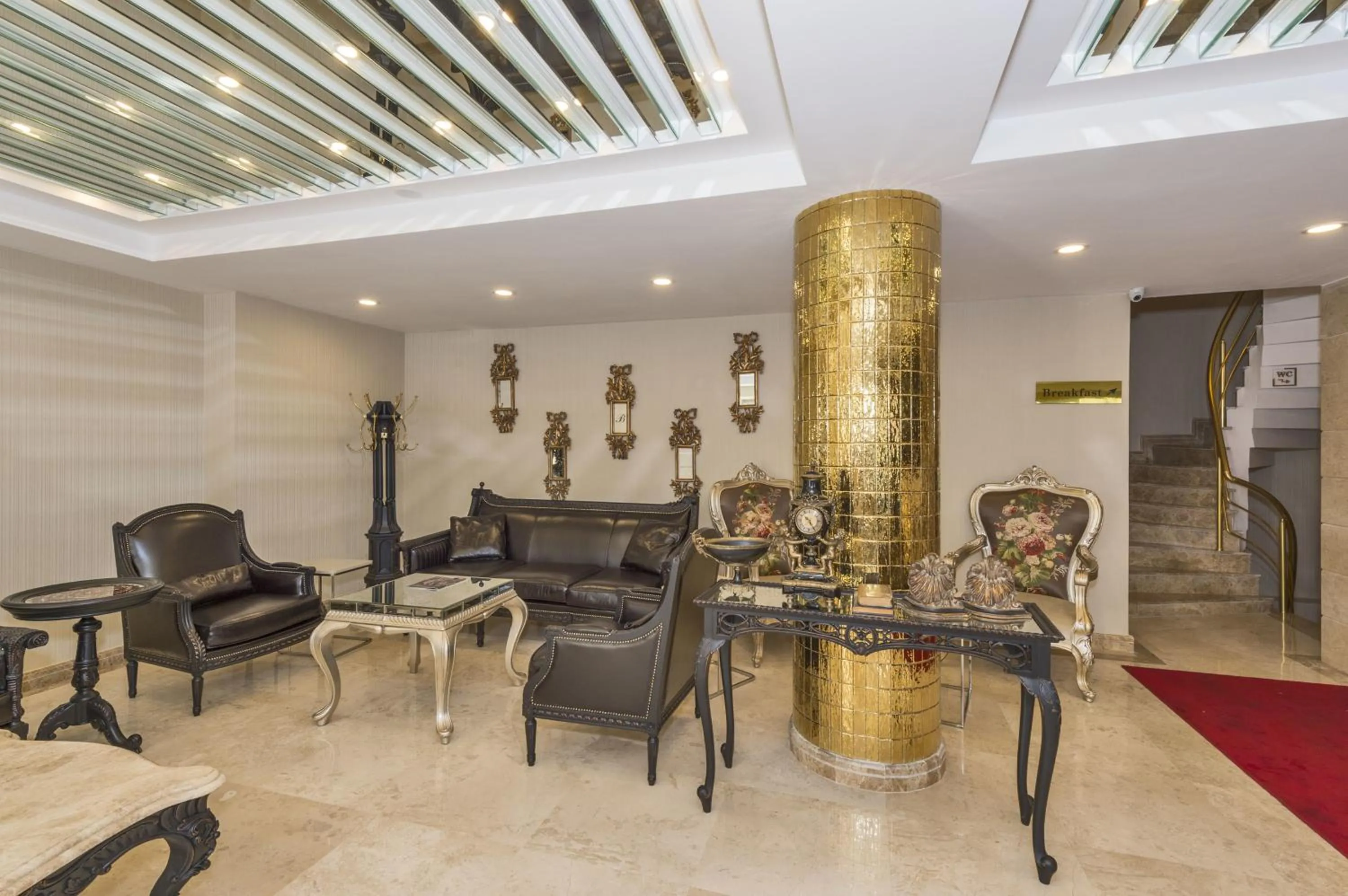 Lobby or reception in Escardın hotel