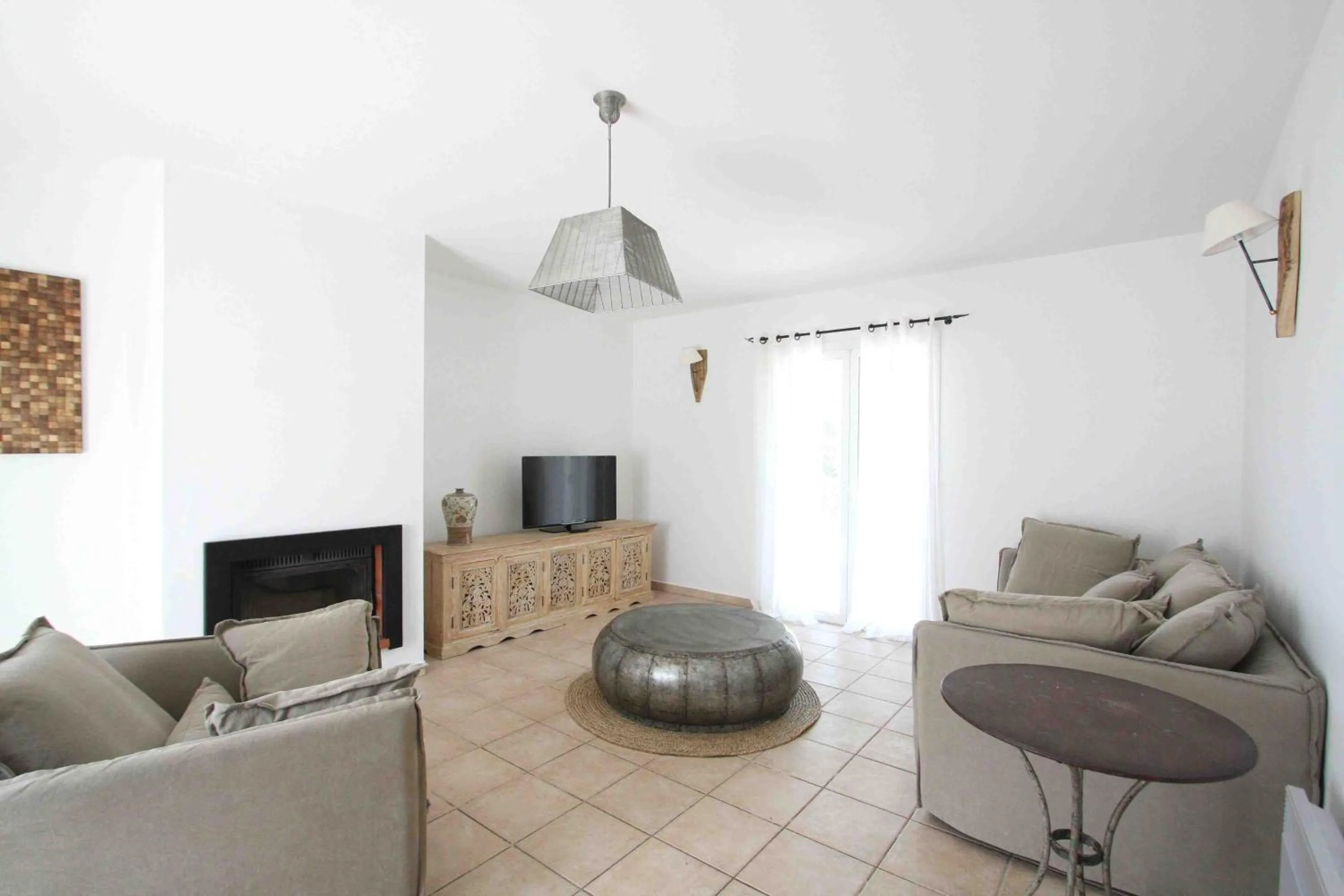 TV and multimedia in Residence Catherine