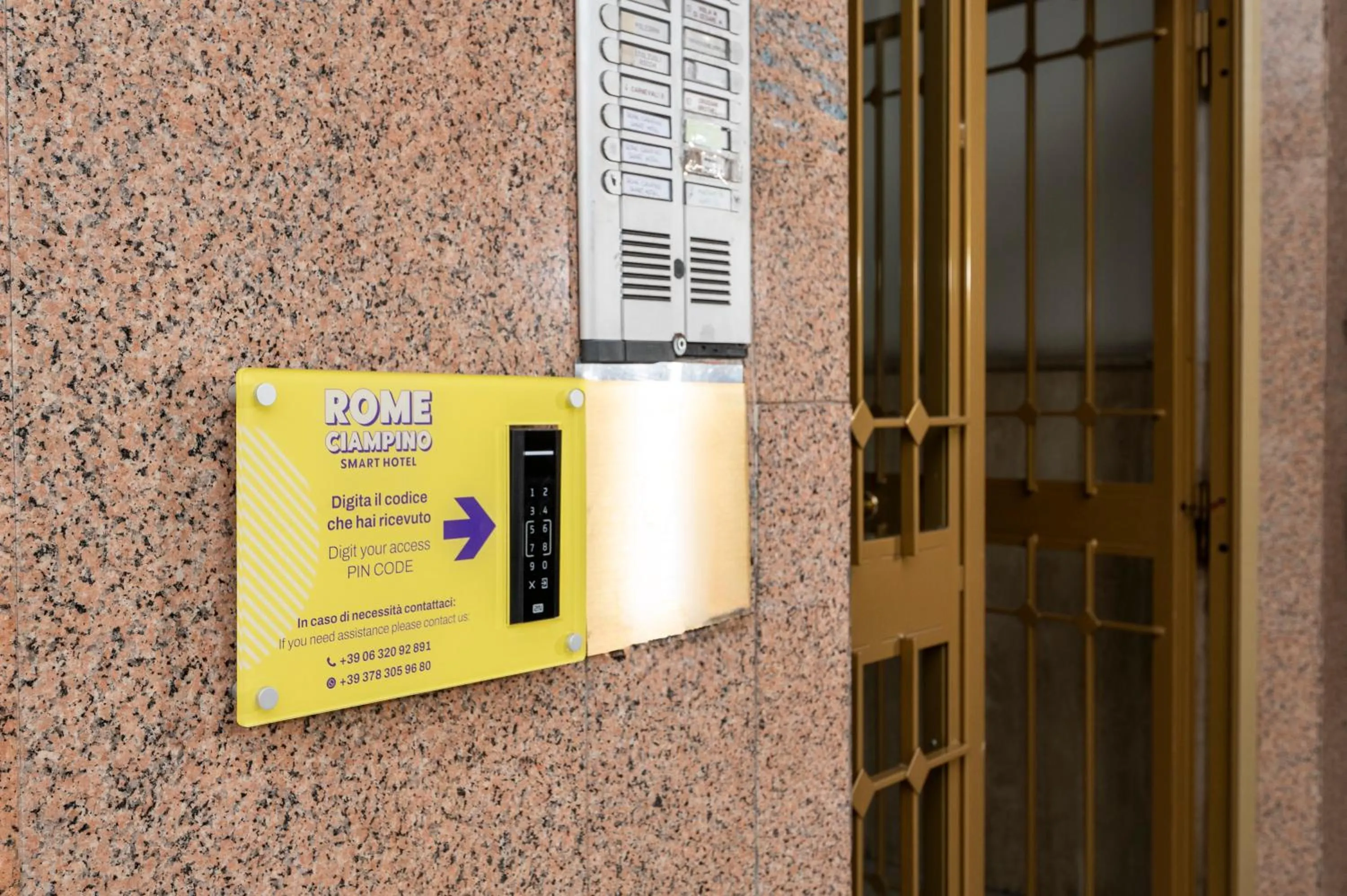 Property building in Rome Ciampino Smart Hotel