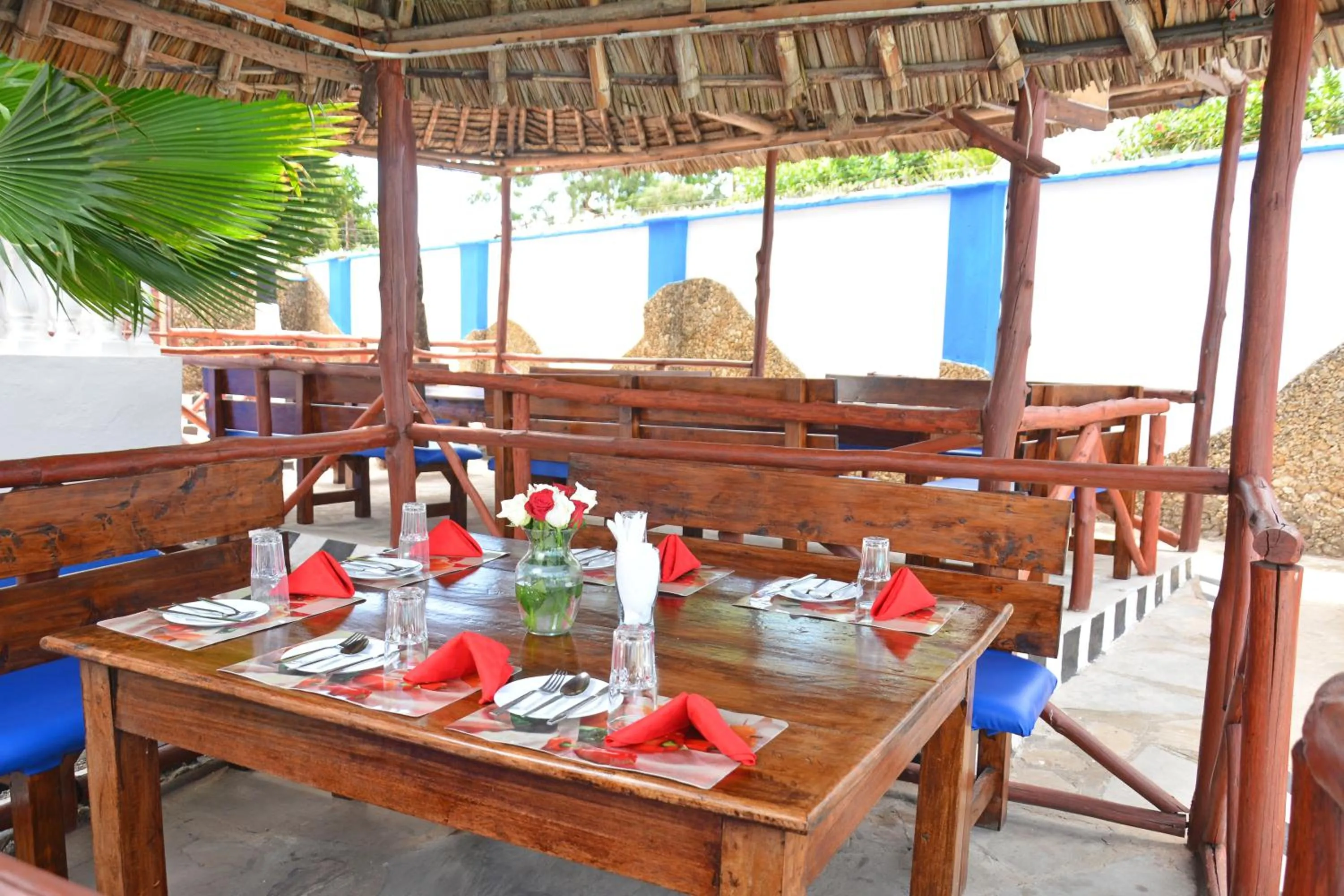 Restaurant/places to eat in Ocean View Nyali Boutique Hotel