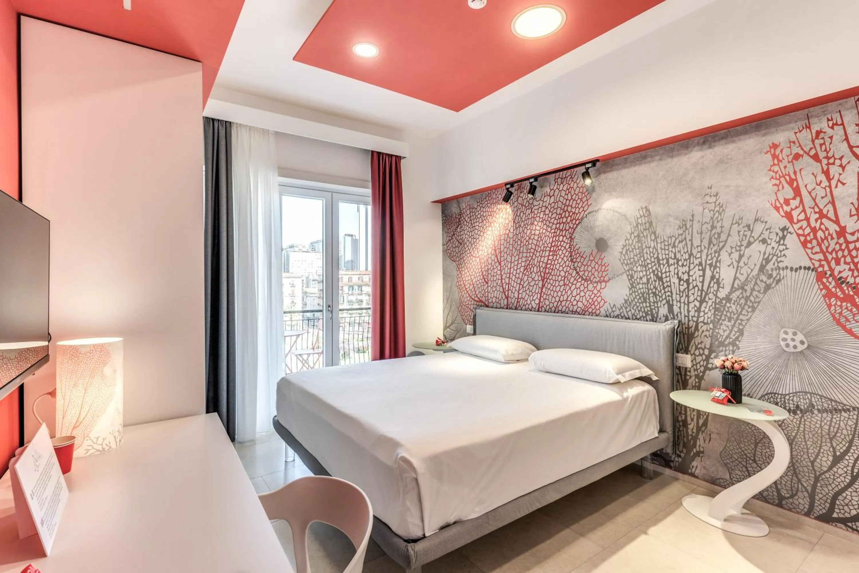 Bedroom, Bed in National Square Napoli