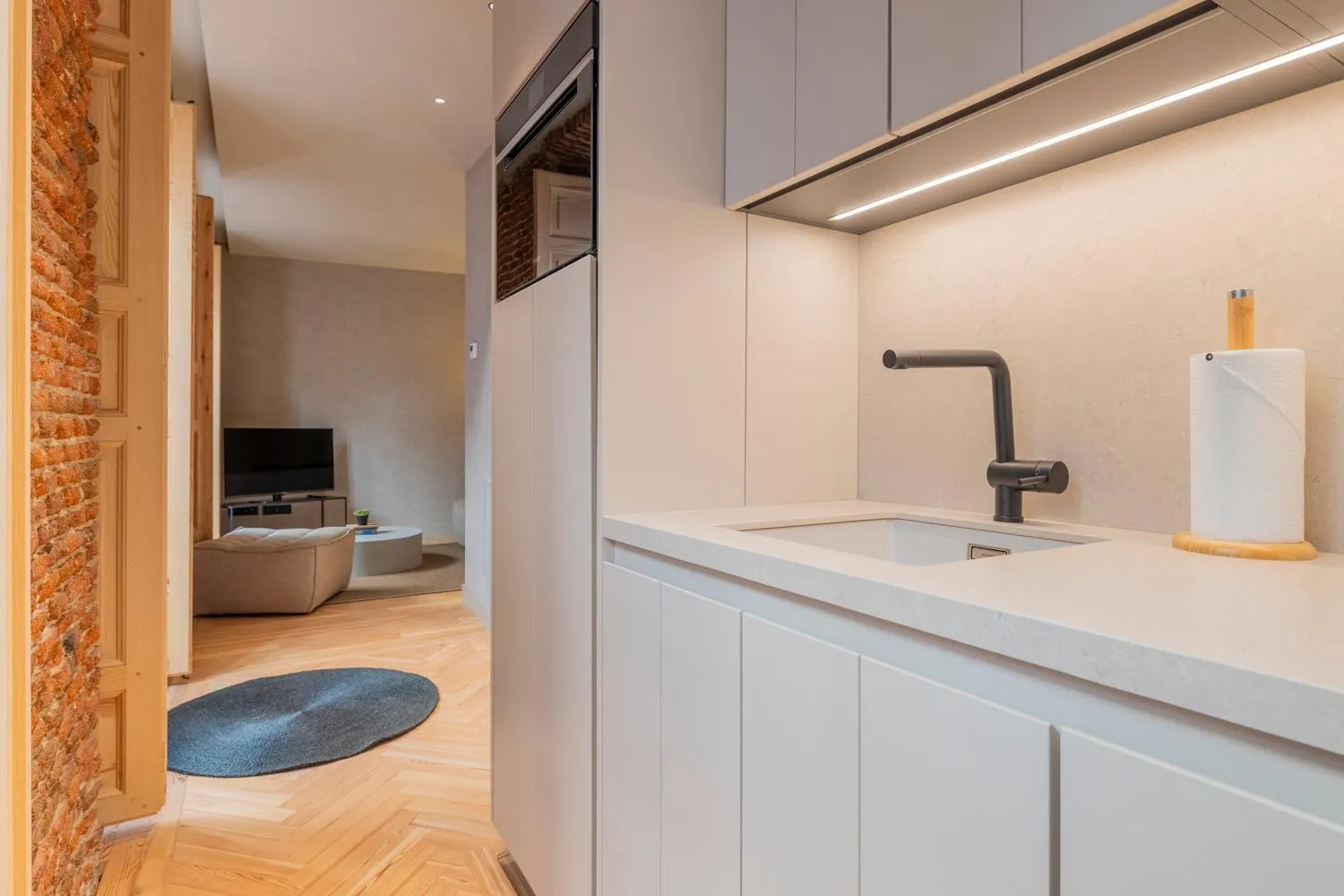 Kitchen or kitchenette in Rio by Wynwood House