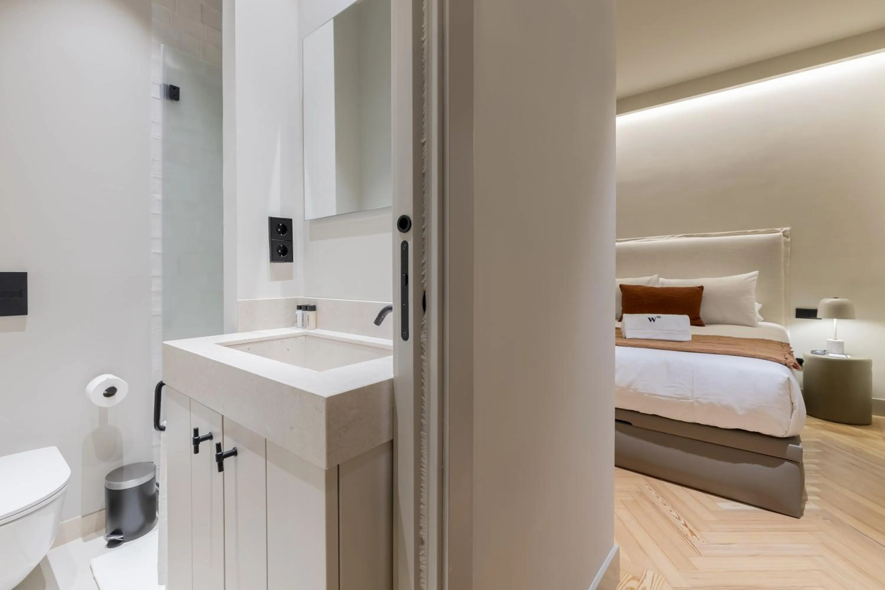 Toilet, Bed in Rio by Wynwood House