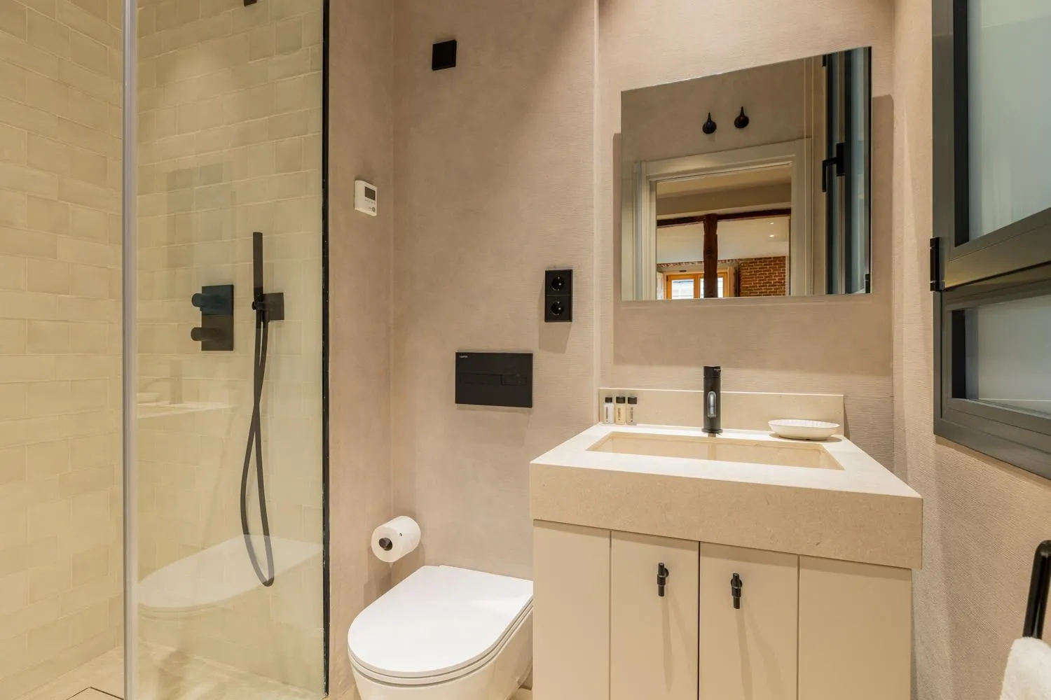 Bathroom in Rio by Wynwood House