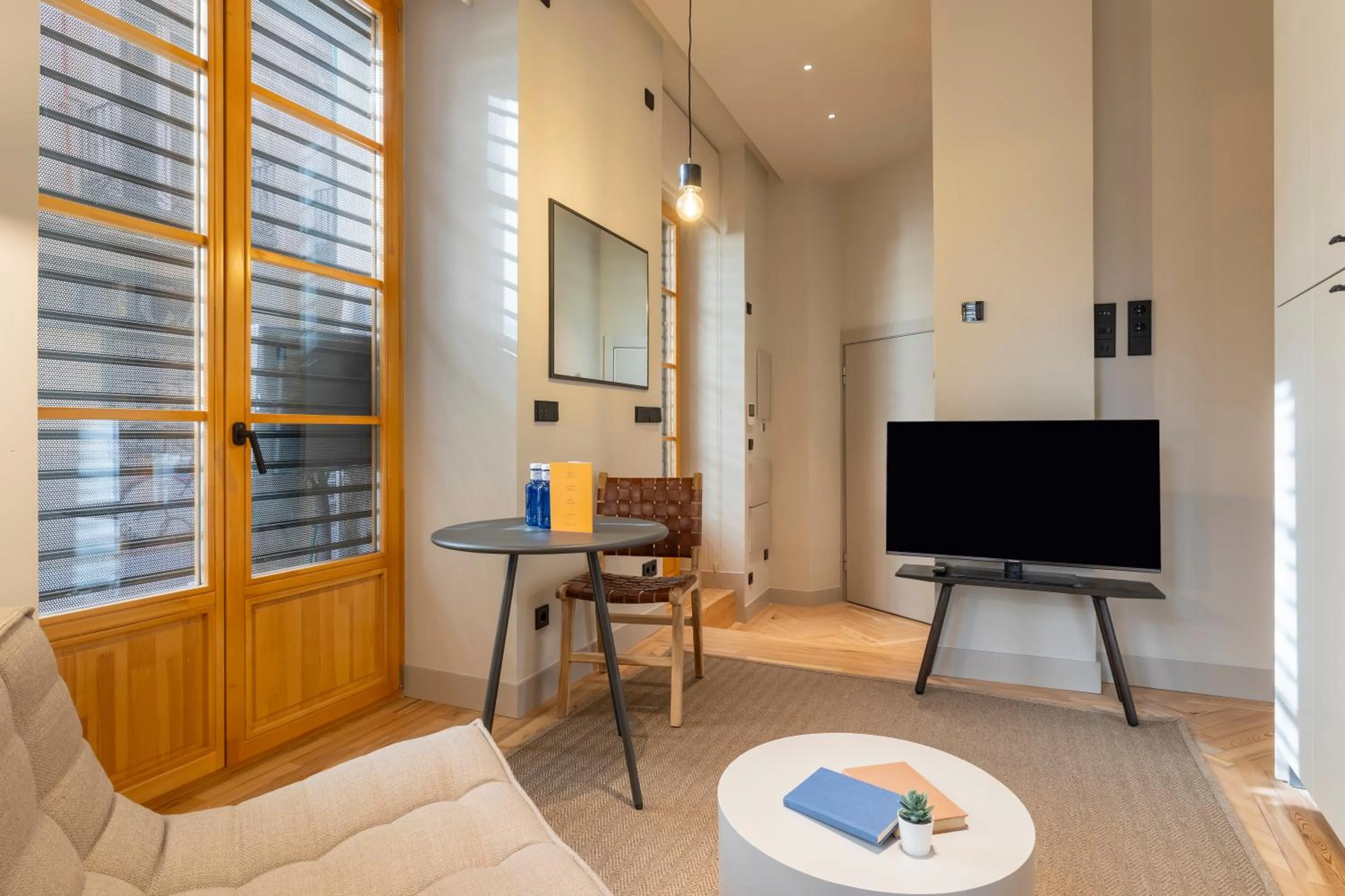 Living room in Rio by Wynwood House