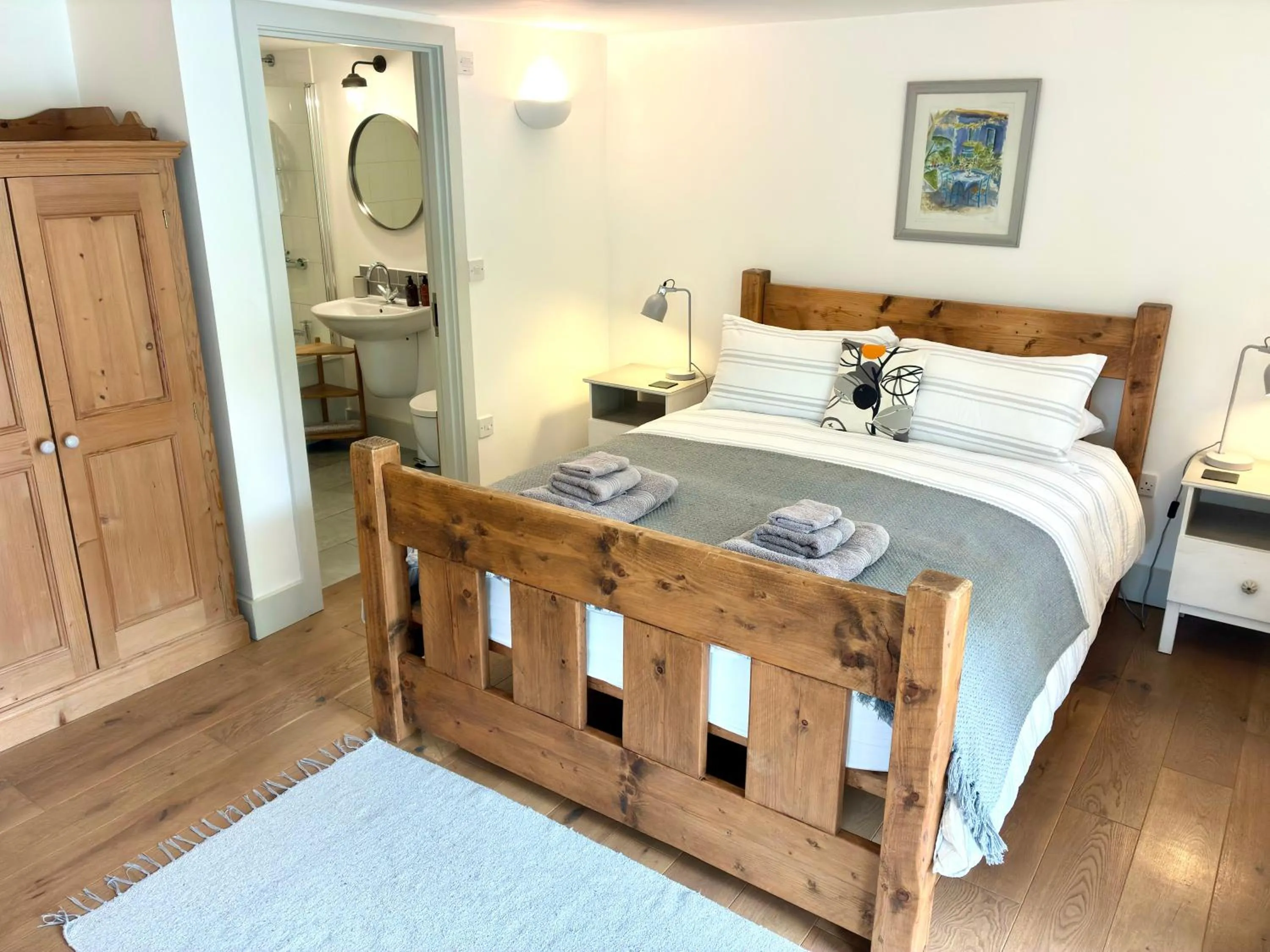 Bed in Westbury Cross House Bed & Breakfast