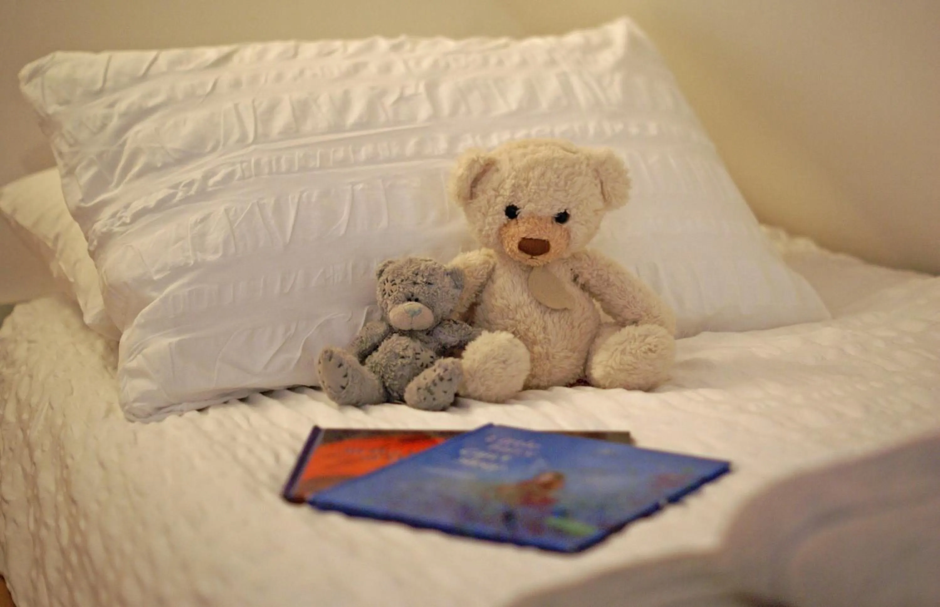 Bed in Westbury Cross House Bed & Breakfast