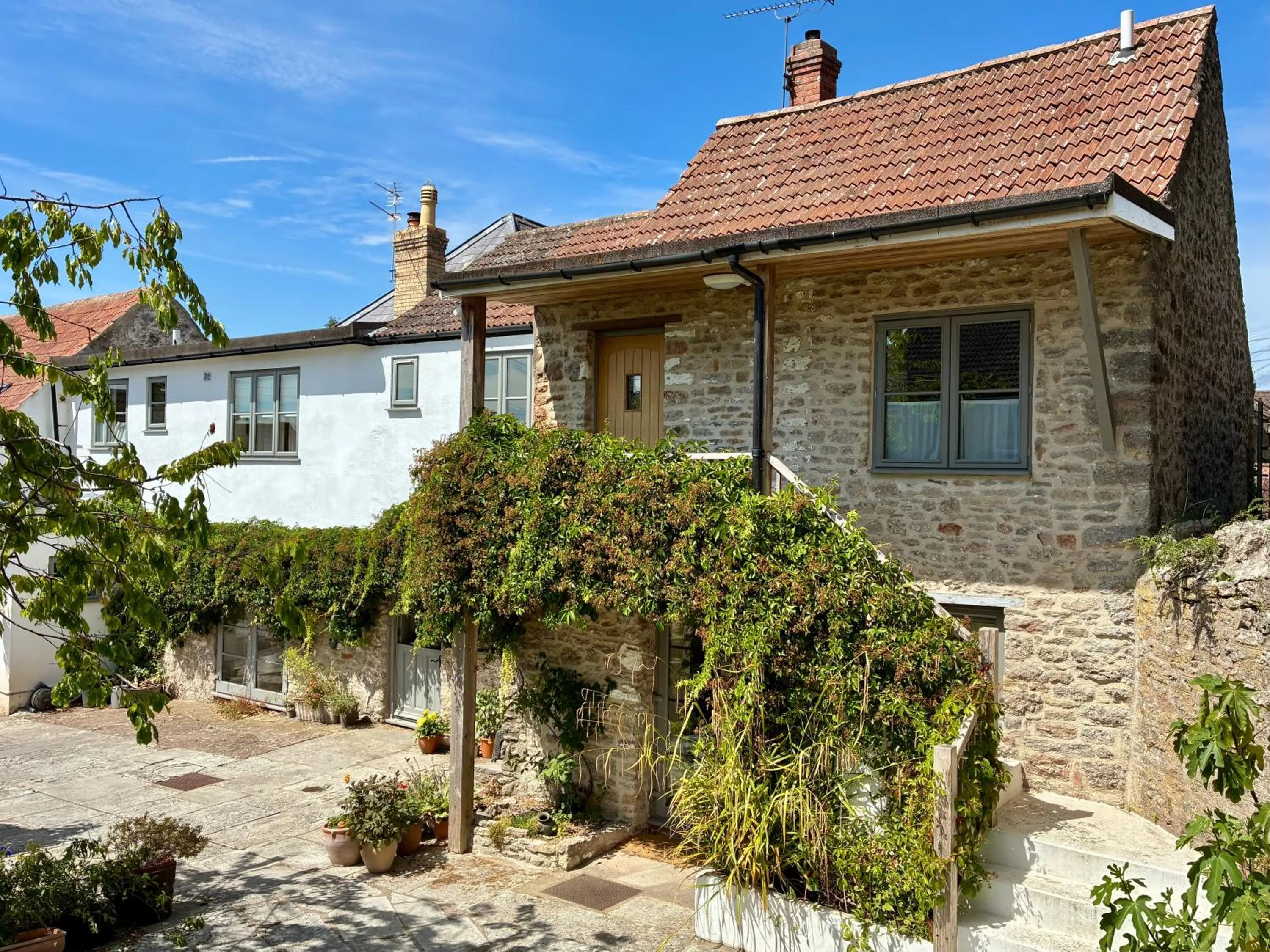 Property building in Westbury Cross House Bed & Breakfast