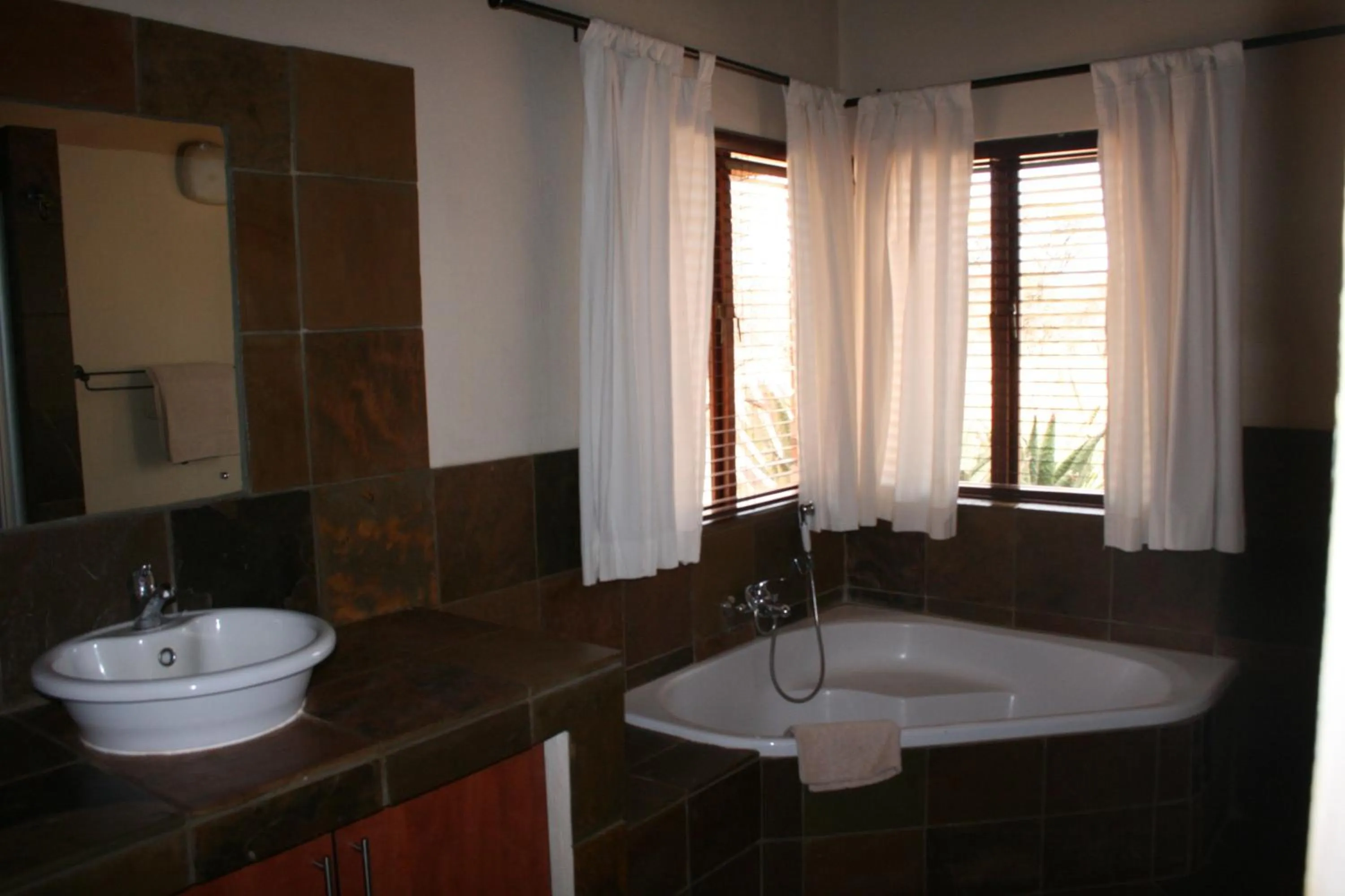 Bathroom in Makhato 84 Bush Lodge
